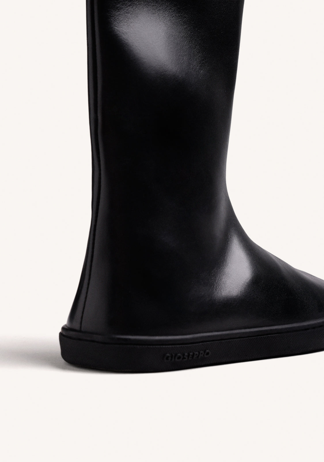 80772 – Black