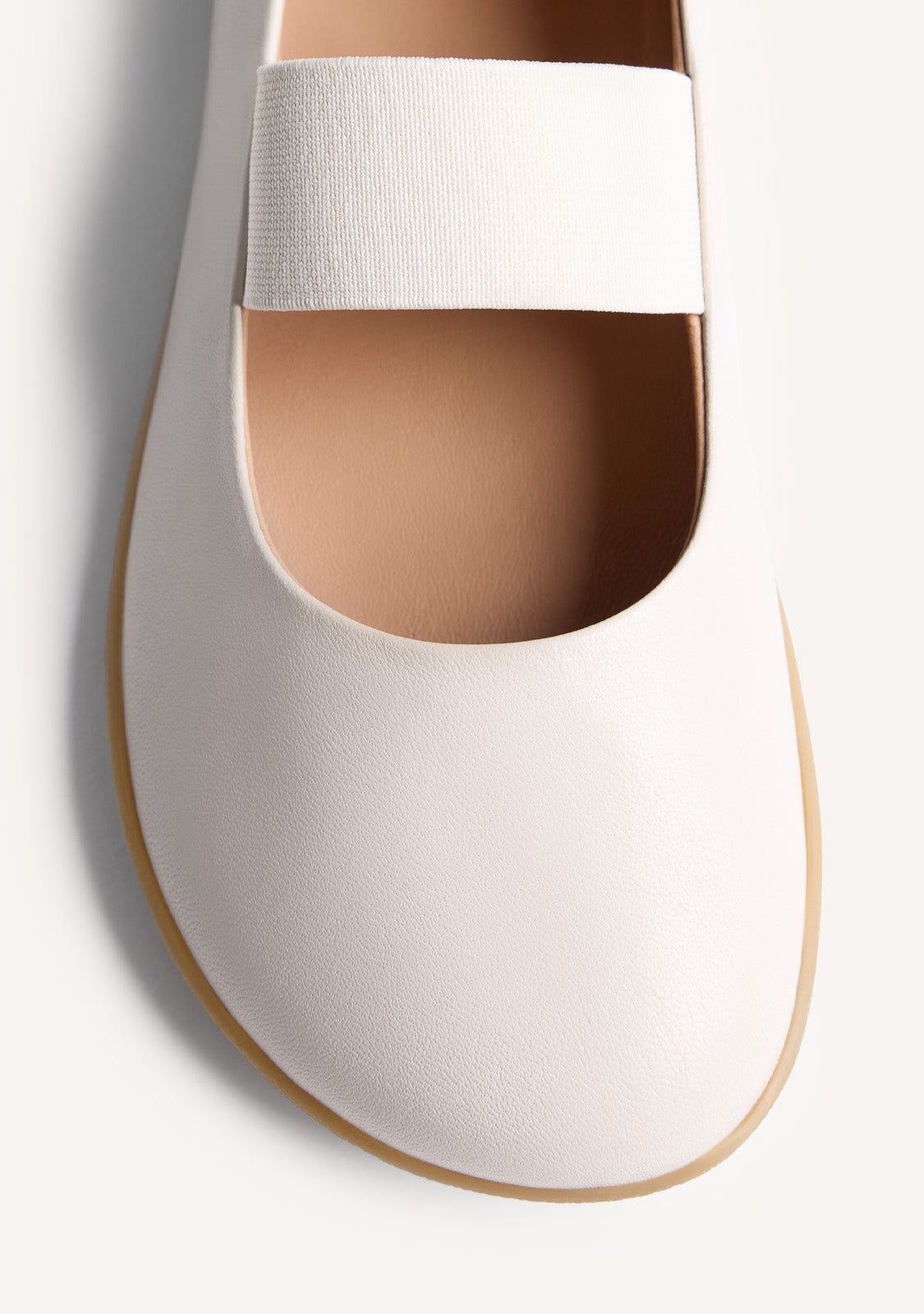 MALAKISI – Cream/White