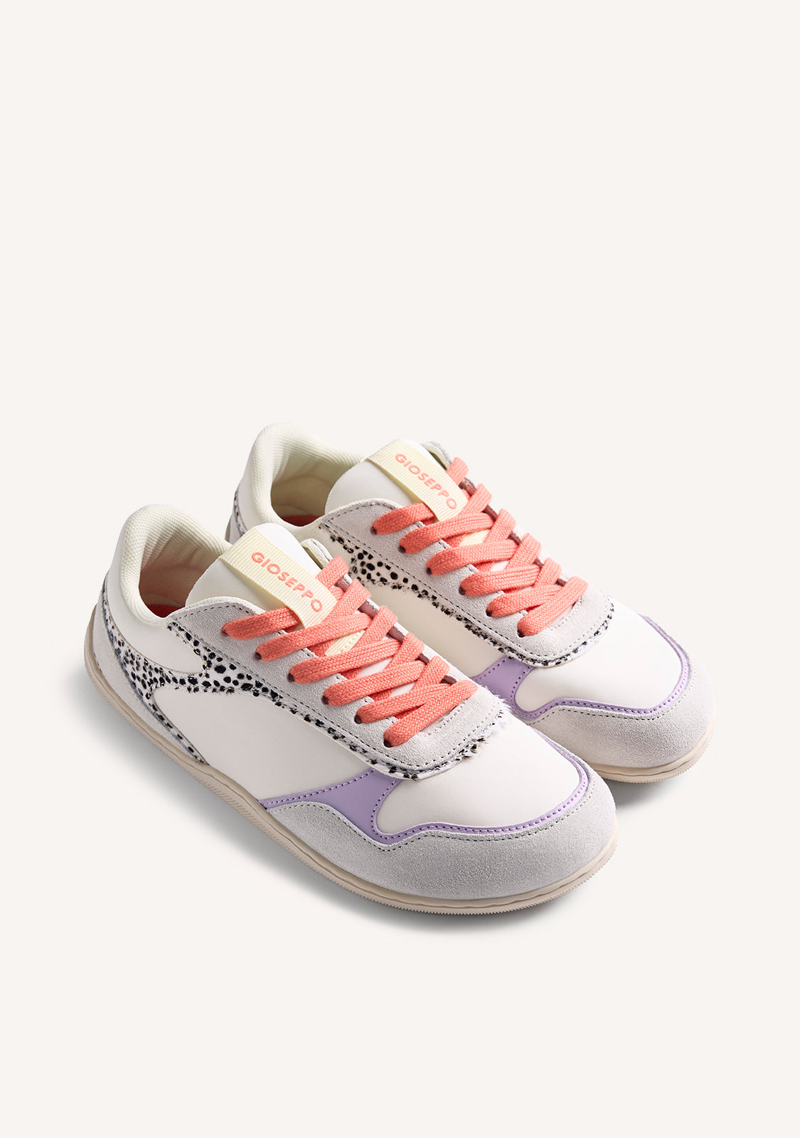LUANDA – Cream/White