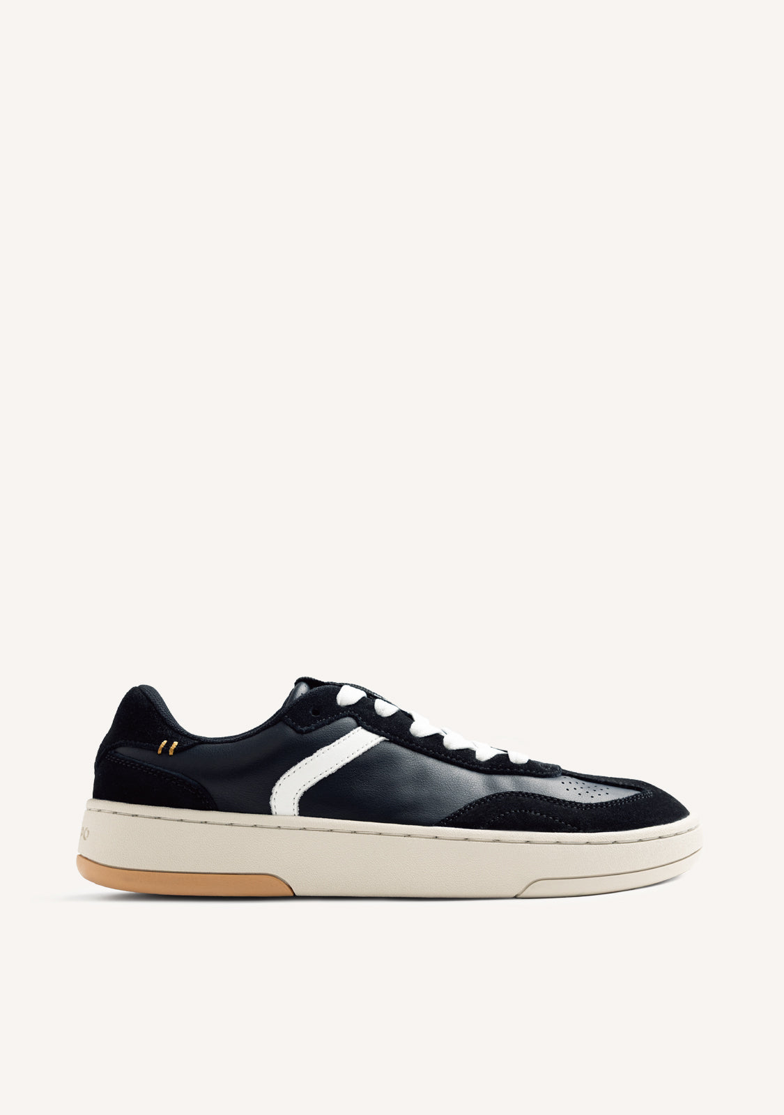 KANO – Black