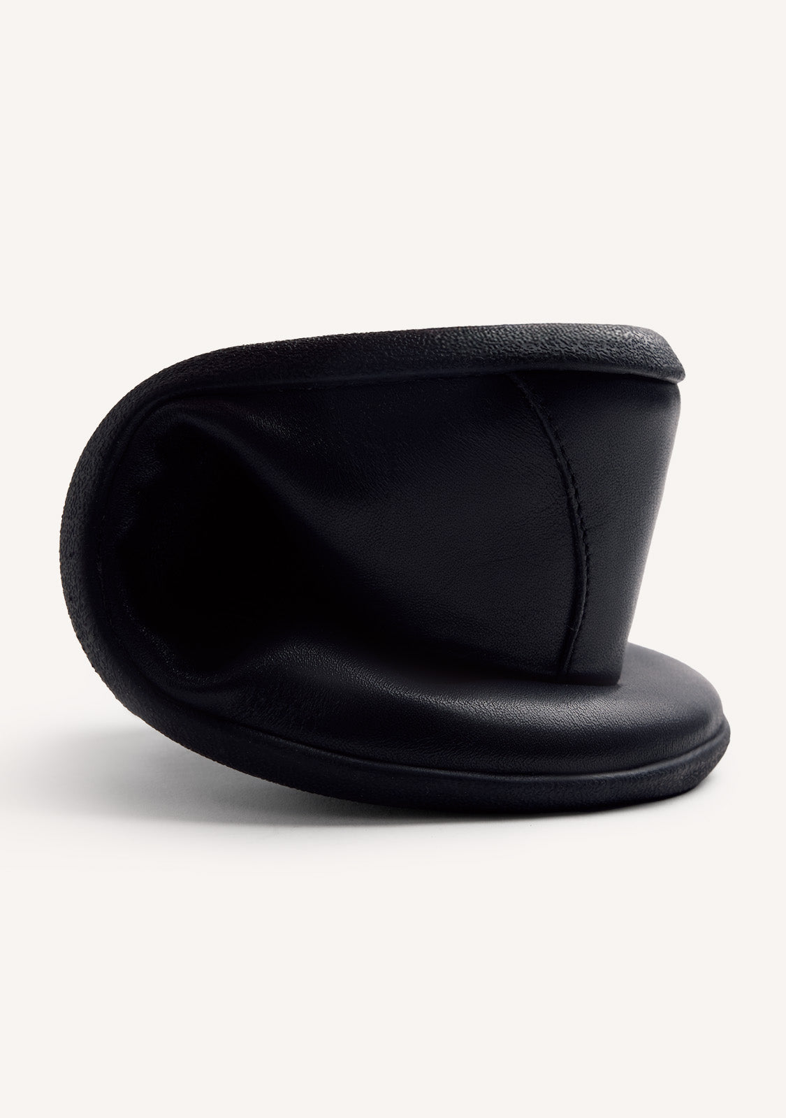 MALAKISI – Black
