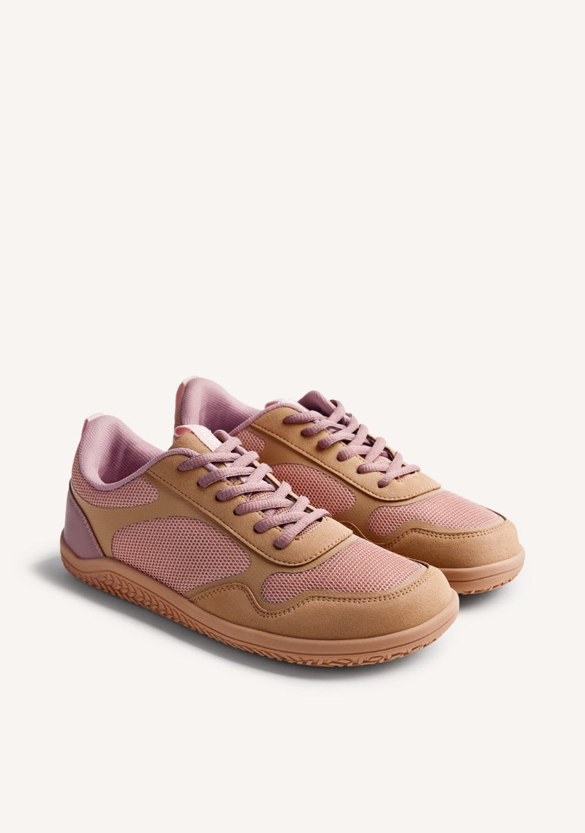LEOTA – Beige