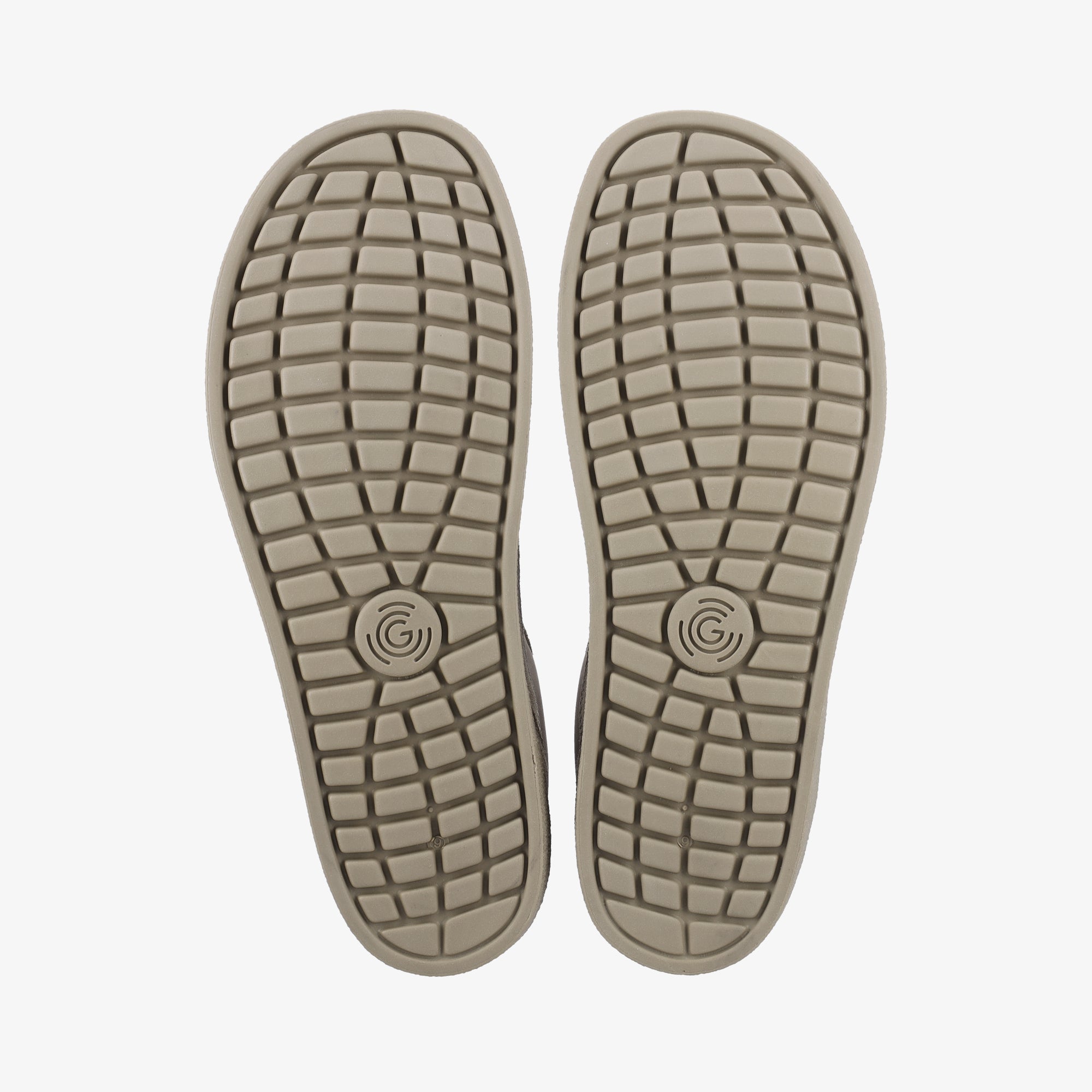 Nova GS1 Women – Grey/Off-White