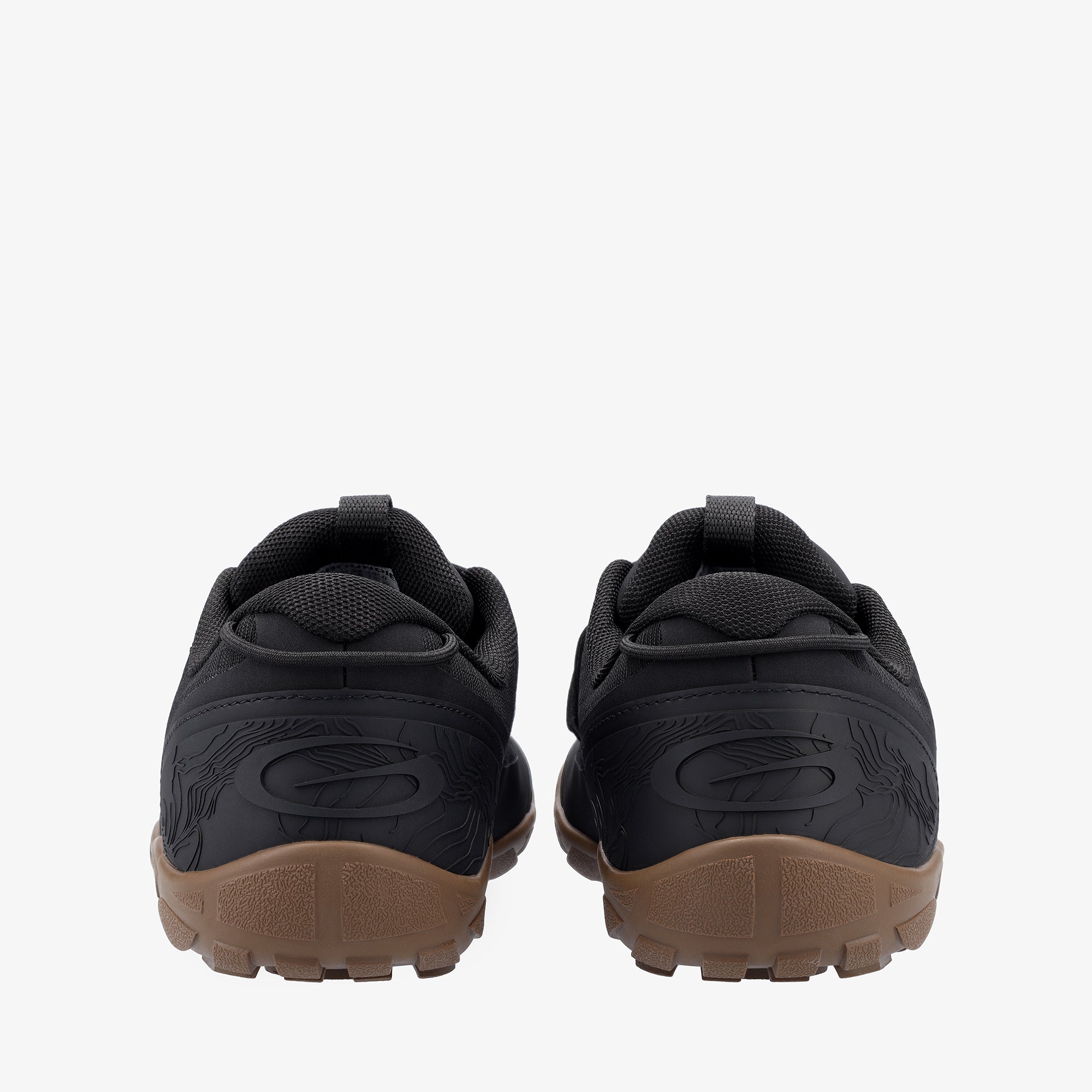 Root TR Low – Black
