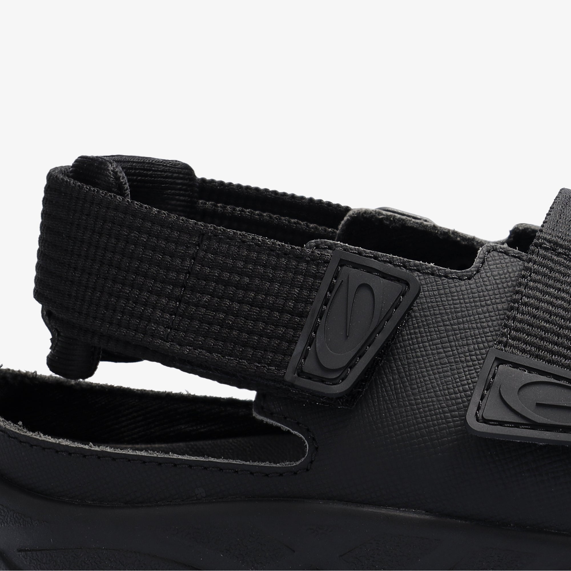 Trace Men – Black