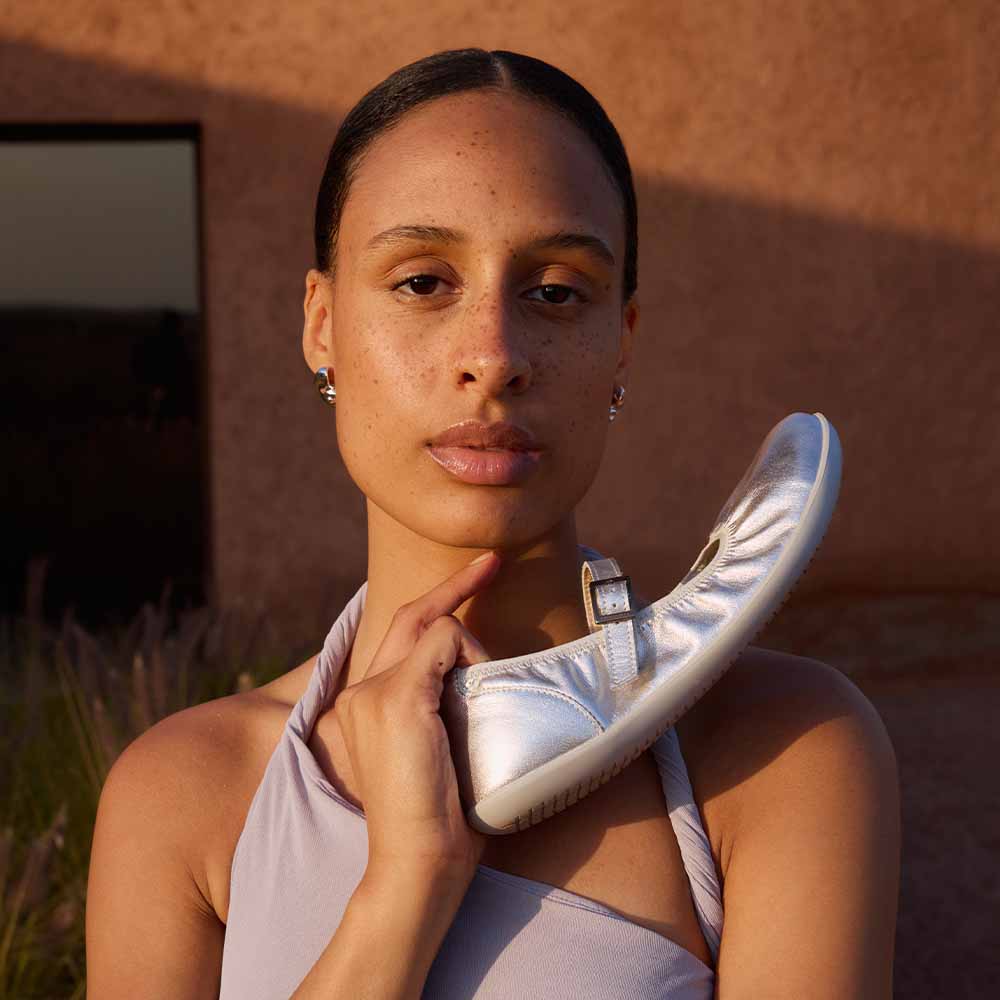 Amber 2.0 Women – Silver (Metallic)