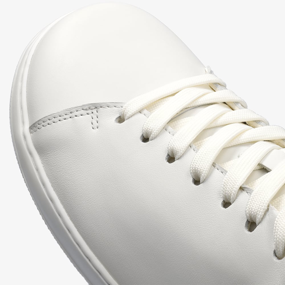 Zero Women – White