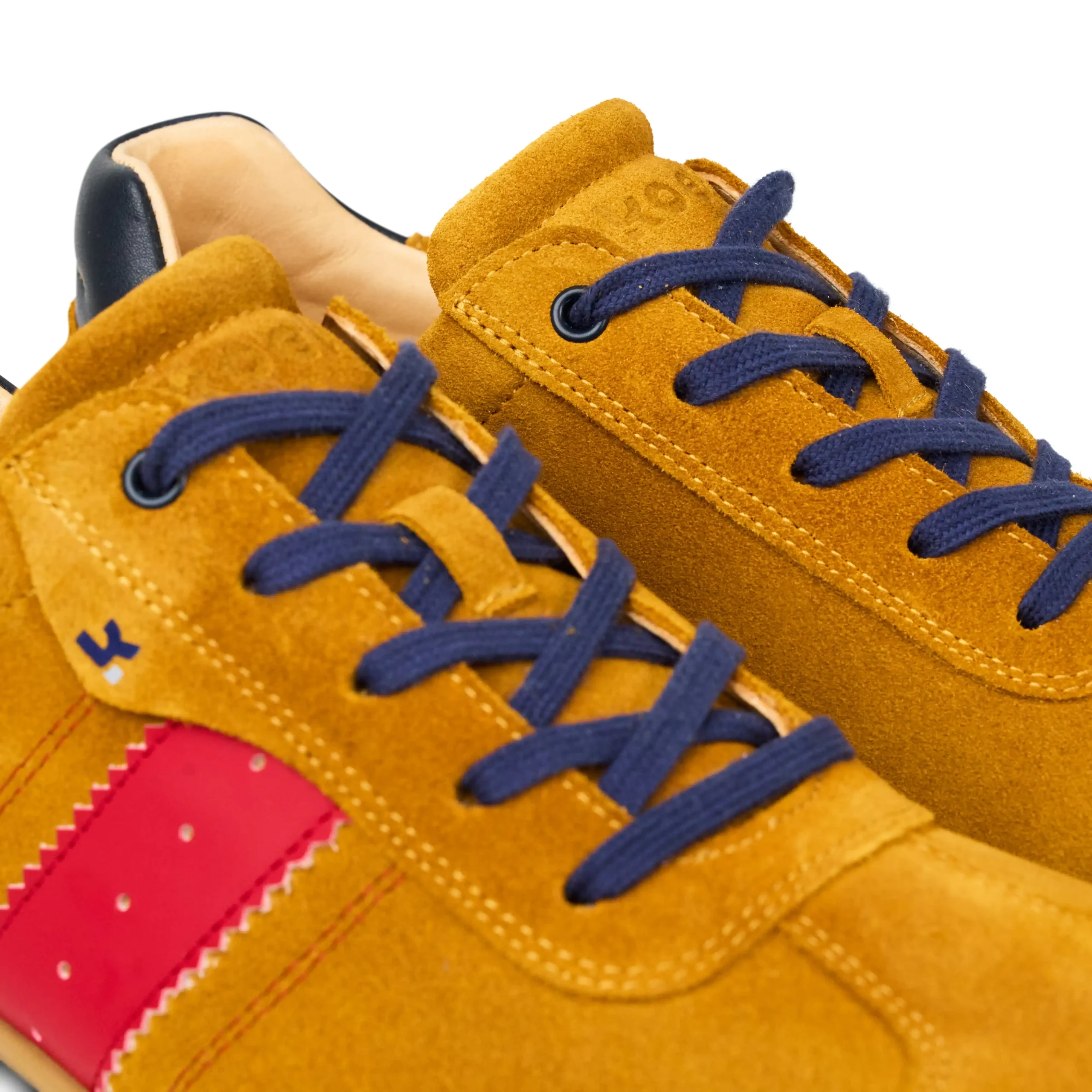 ILO Suede 3.0 – Ocra