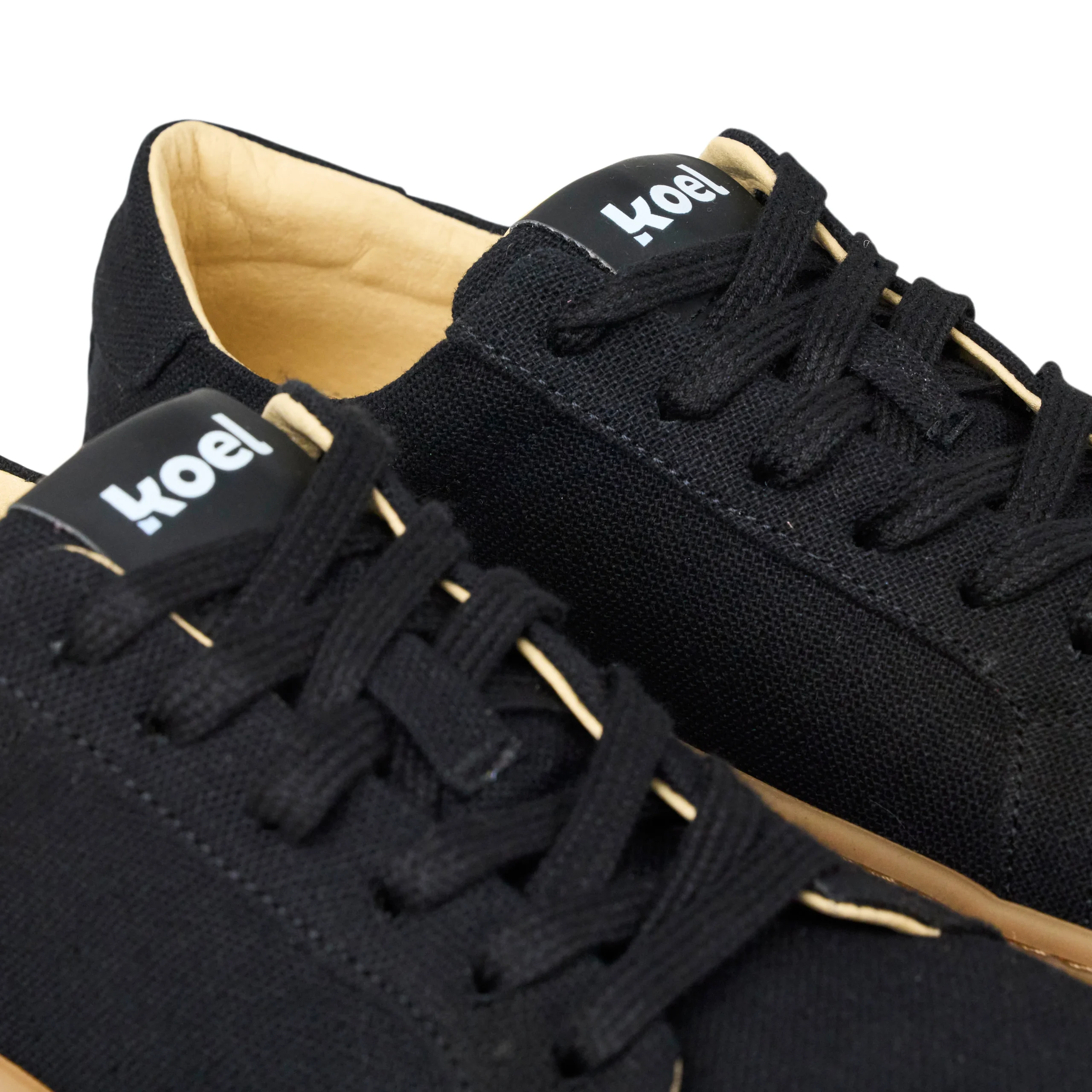 HAZEL Canvas – Black