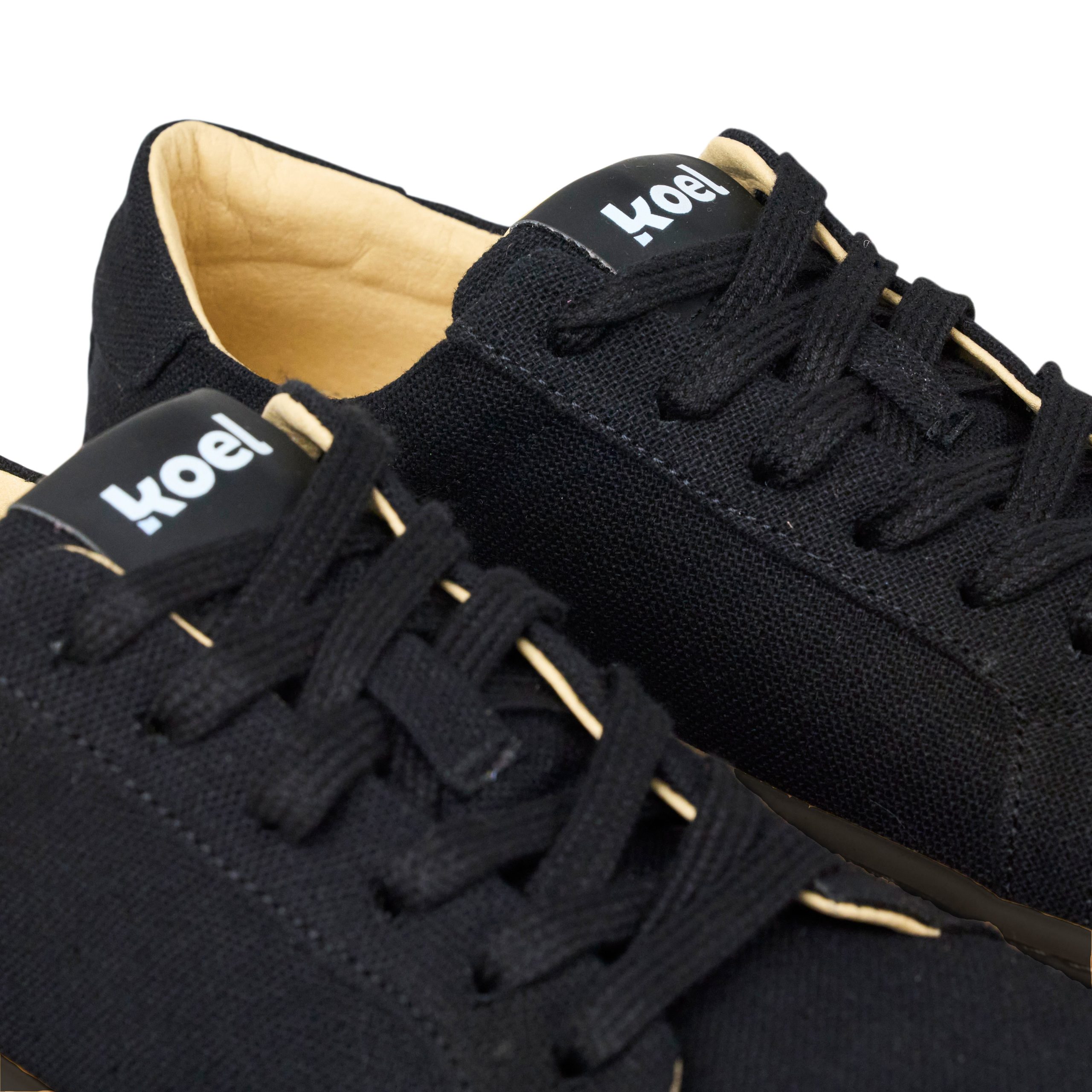HAZEL Canvas – All black