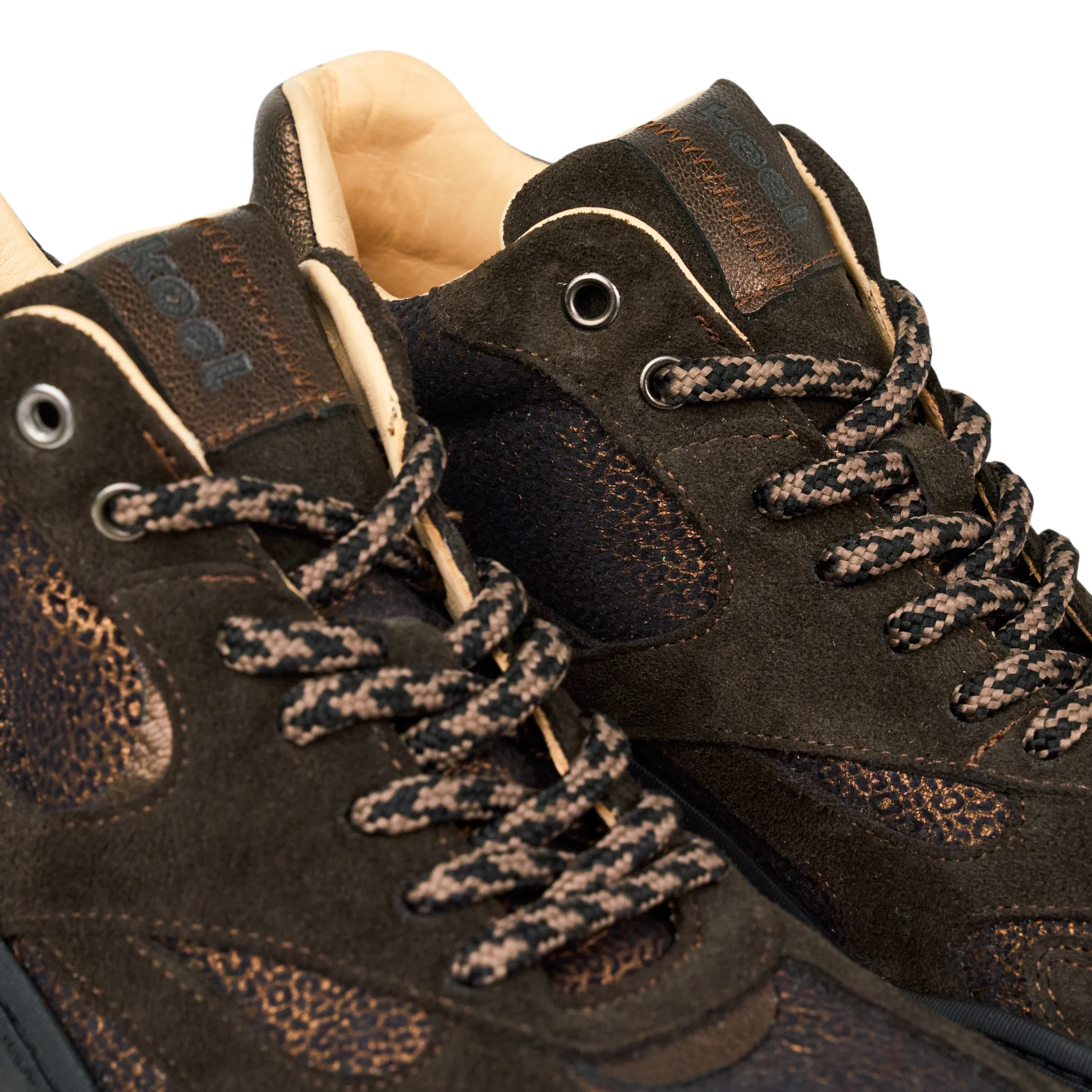 ROXY Suede – Brown