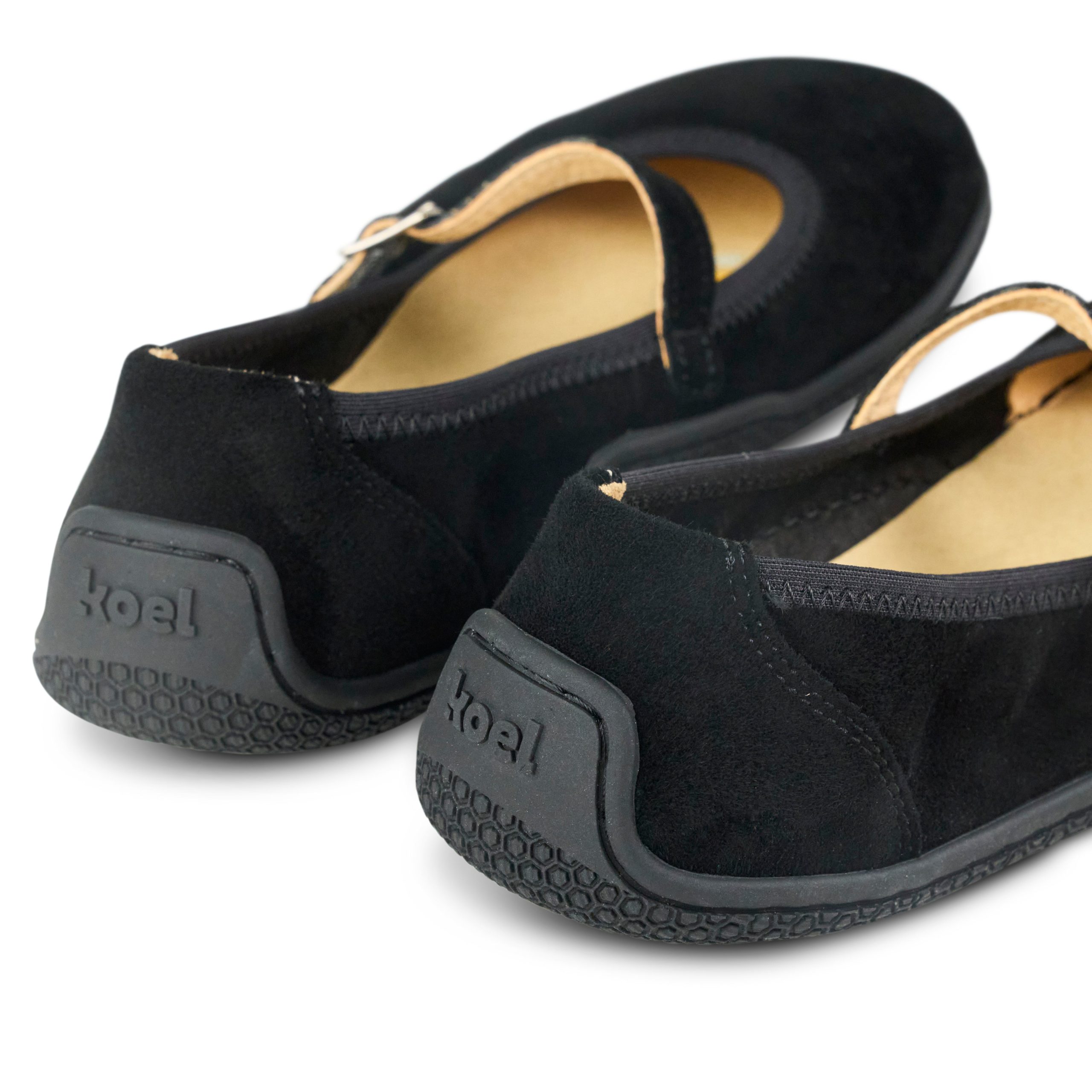 VALERIA – Suede Black