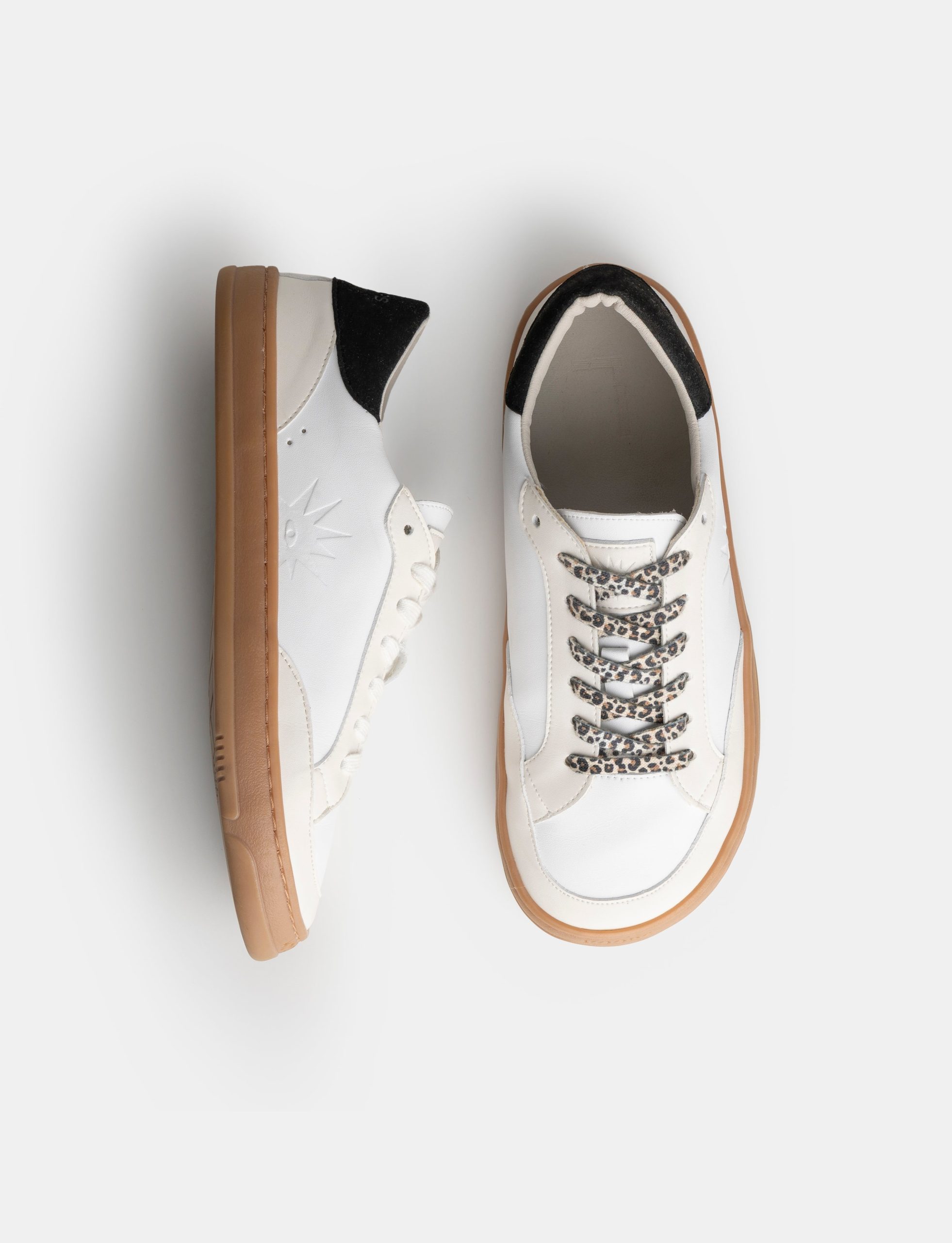 VENAN – WHITE