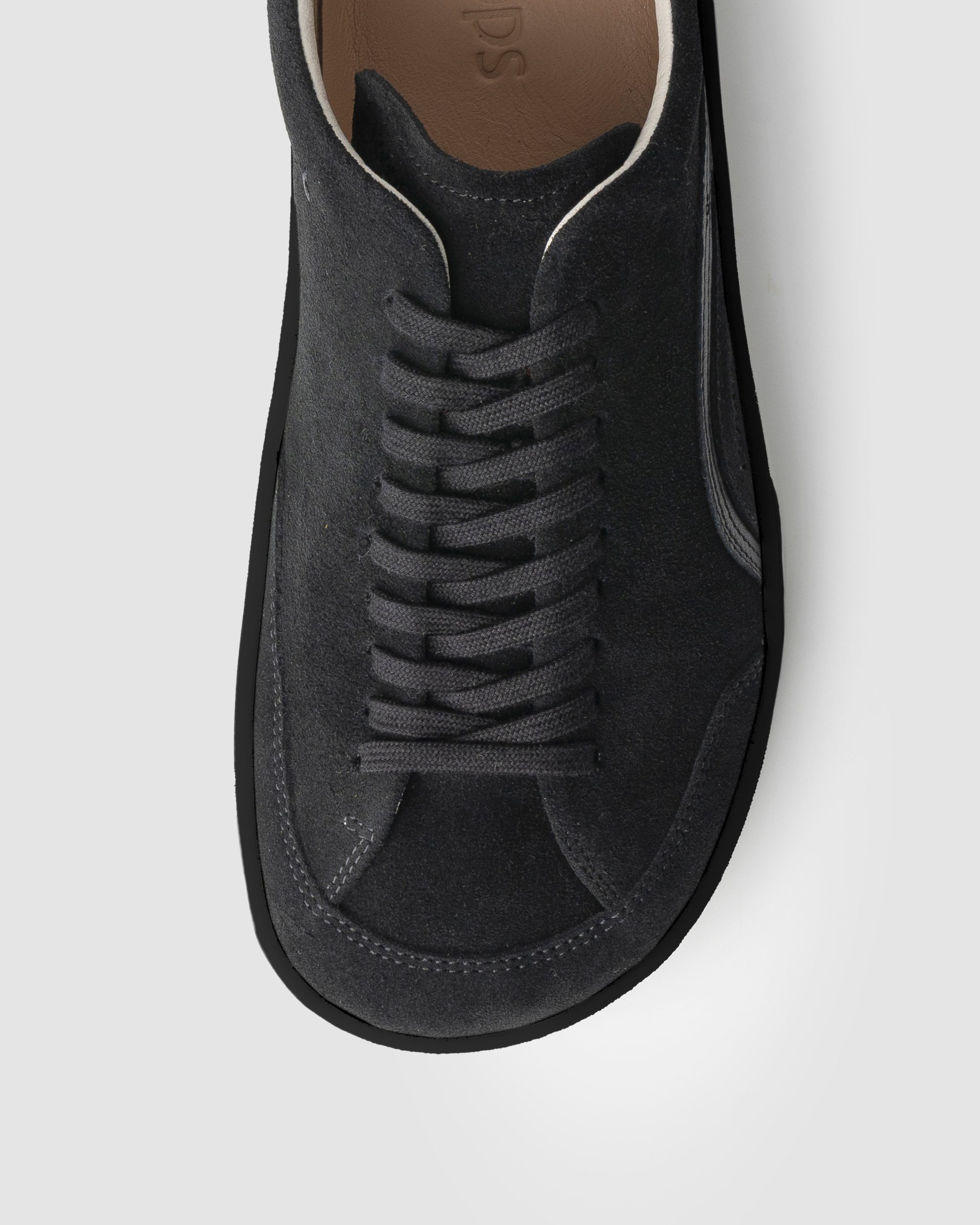 Kai barefoot sneaker – coal