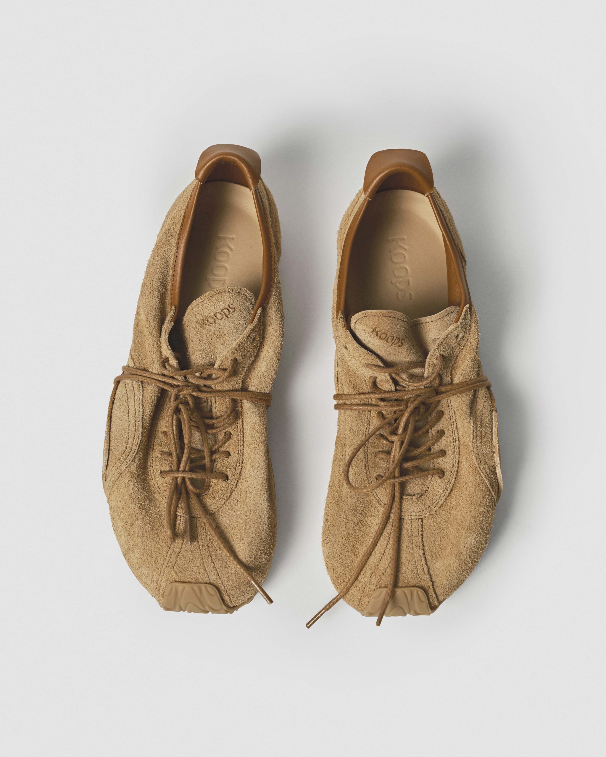 Zen barefoot sneaker – sand