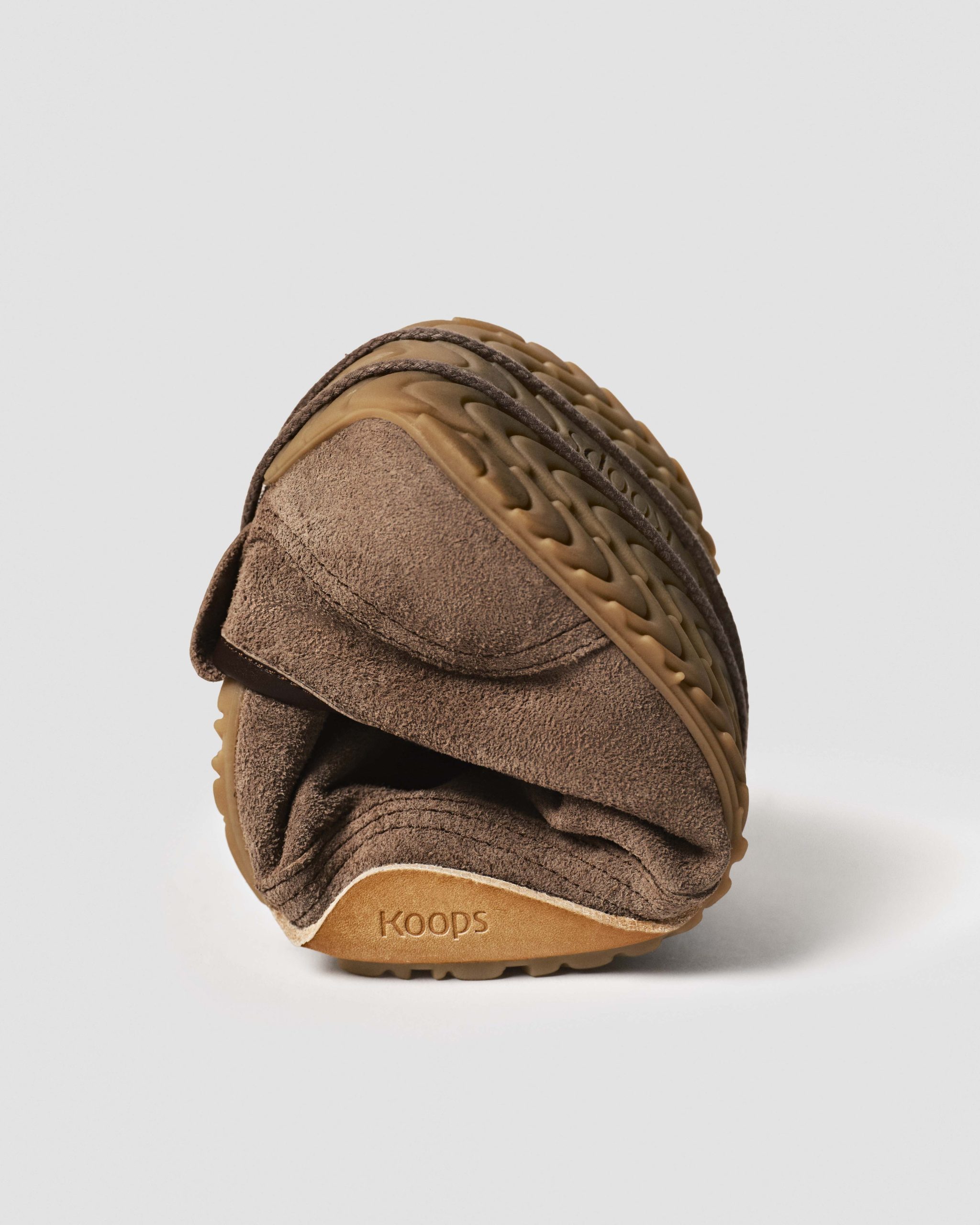 Zen barefoot sneaker – wood