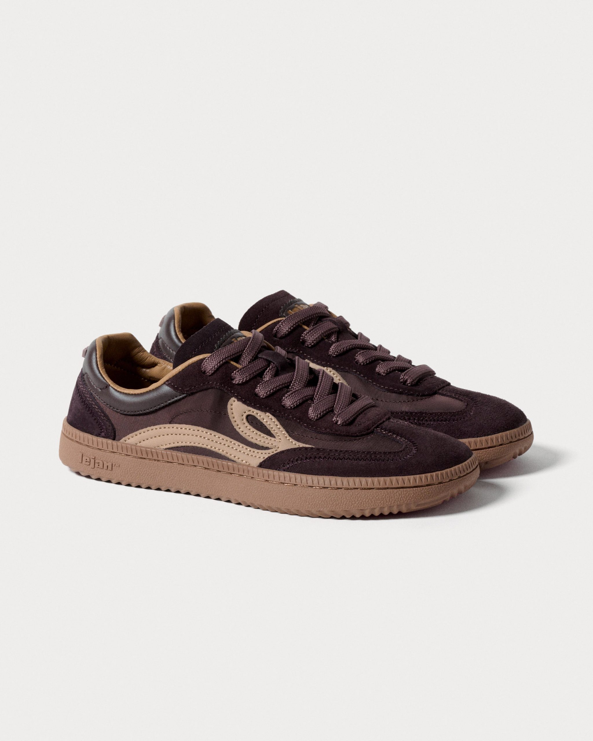 Lejan One – Burgundy