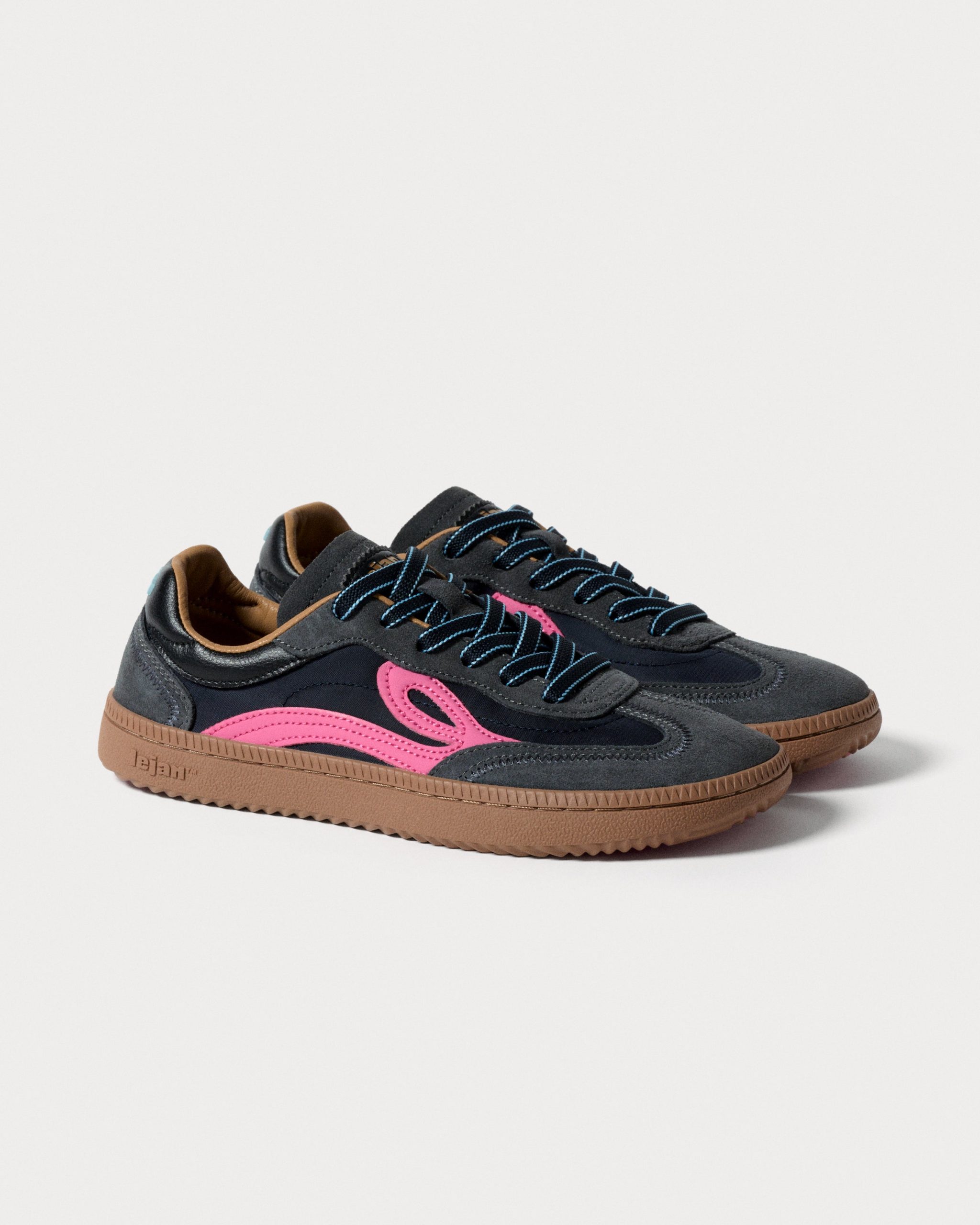 Lejan One – Navy / Electric Pink