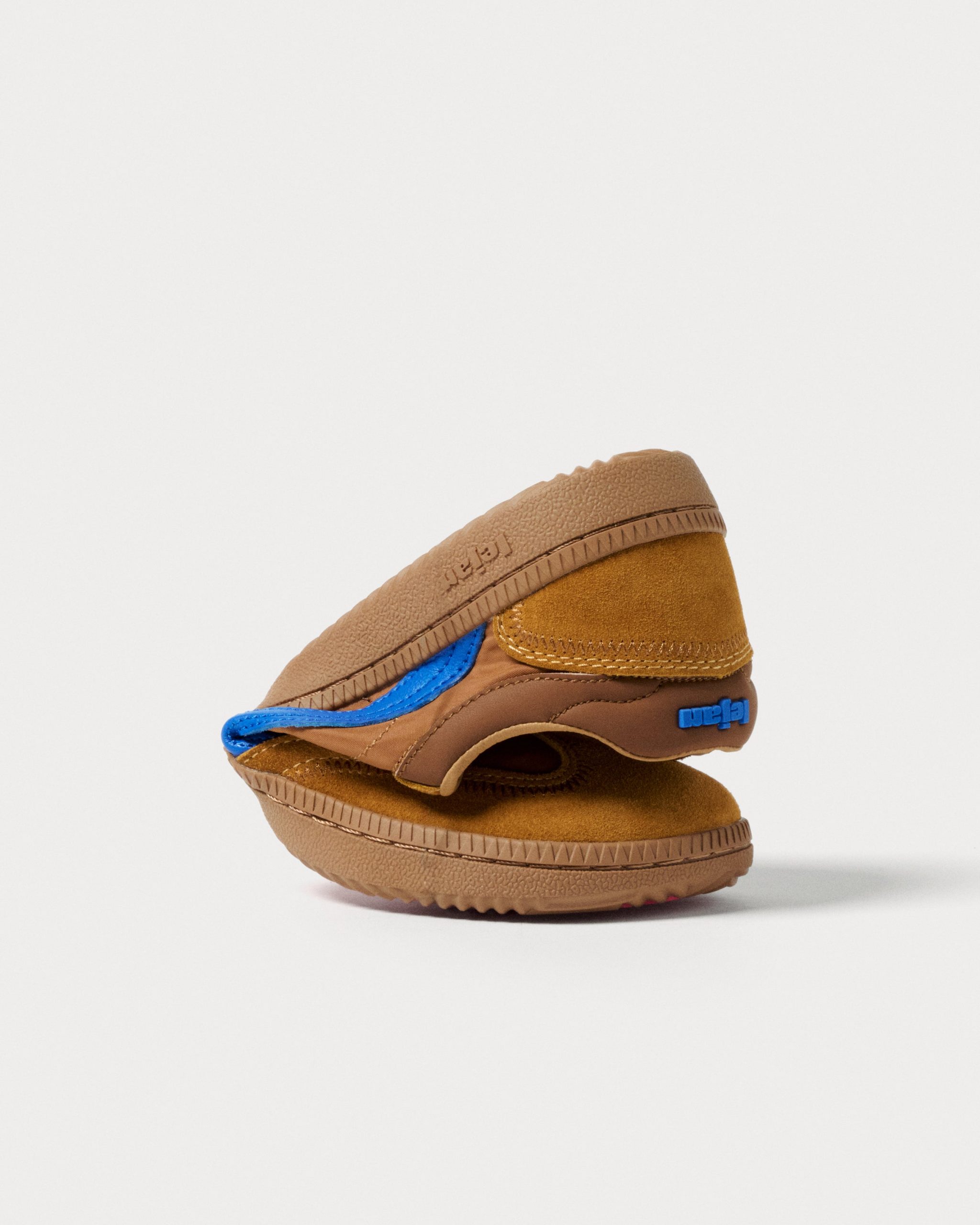 Lejan One Wide – Camel / Electric Blue