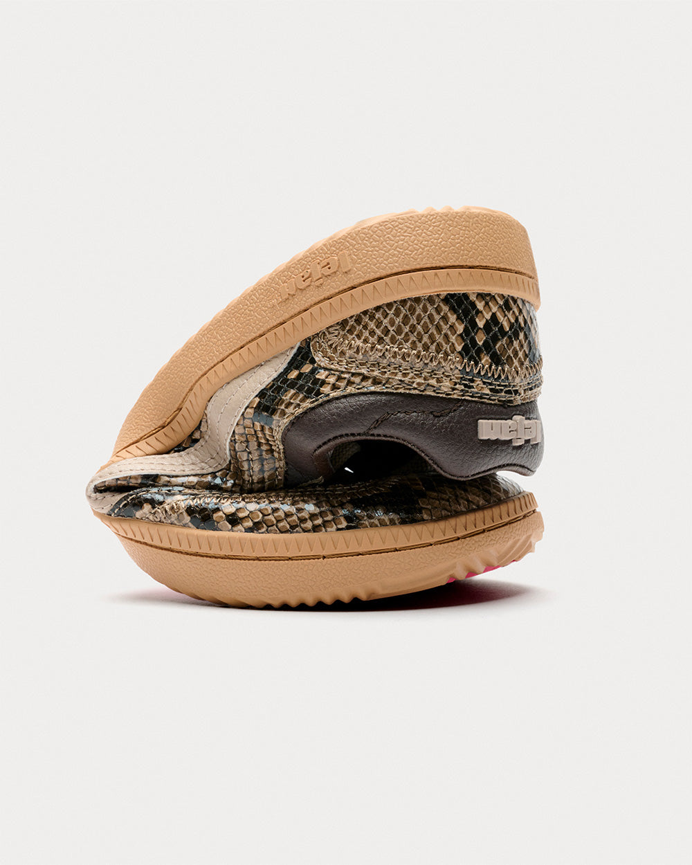 Lejan One – Snake