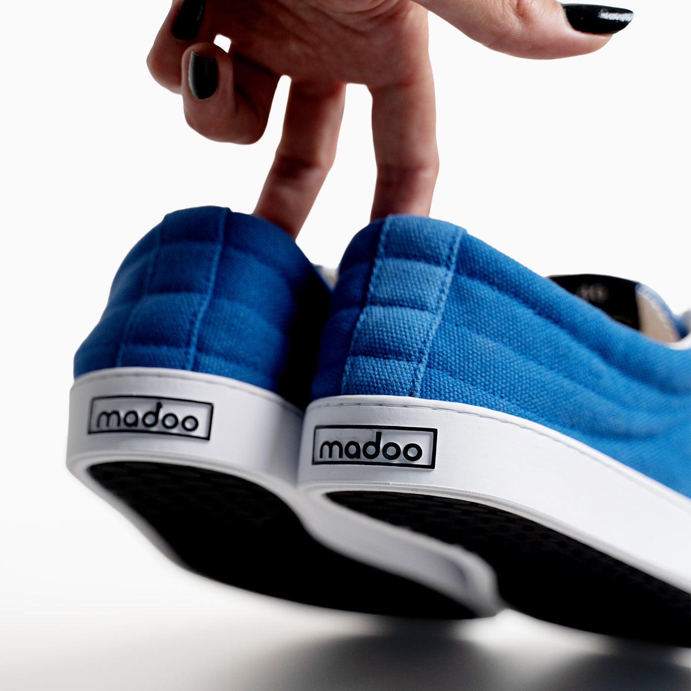 Vienna Sneaker – Blue/White