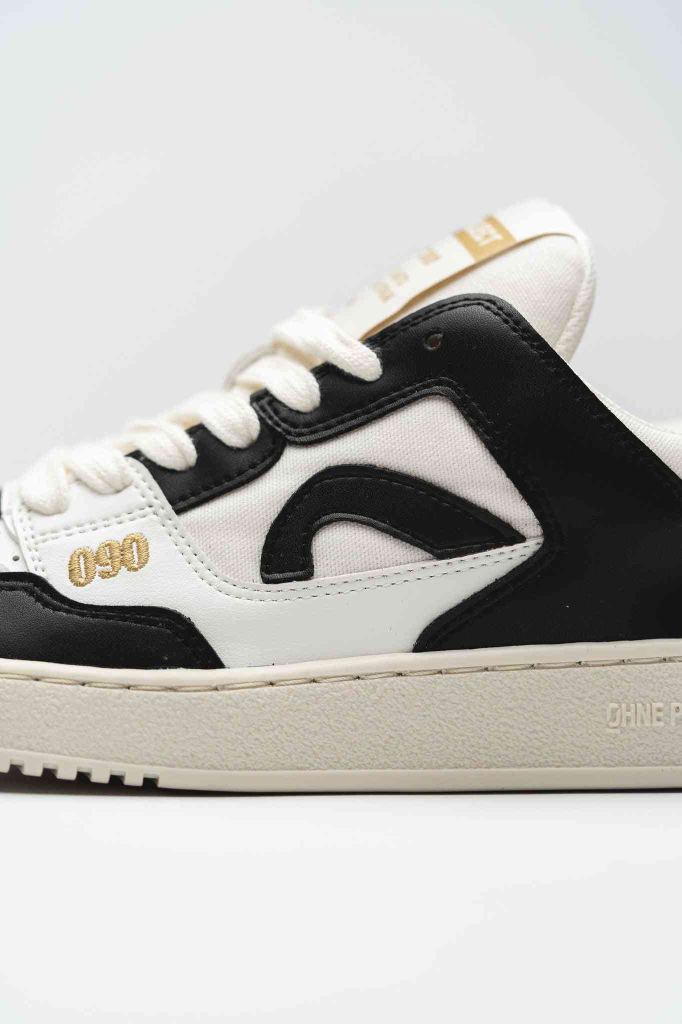 SNEAKER 090 – PENGUIN