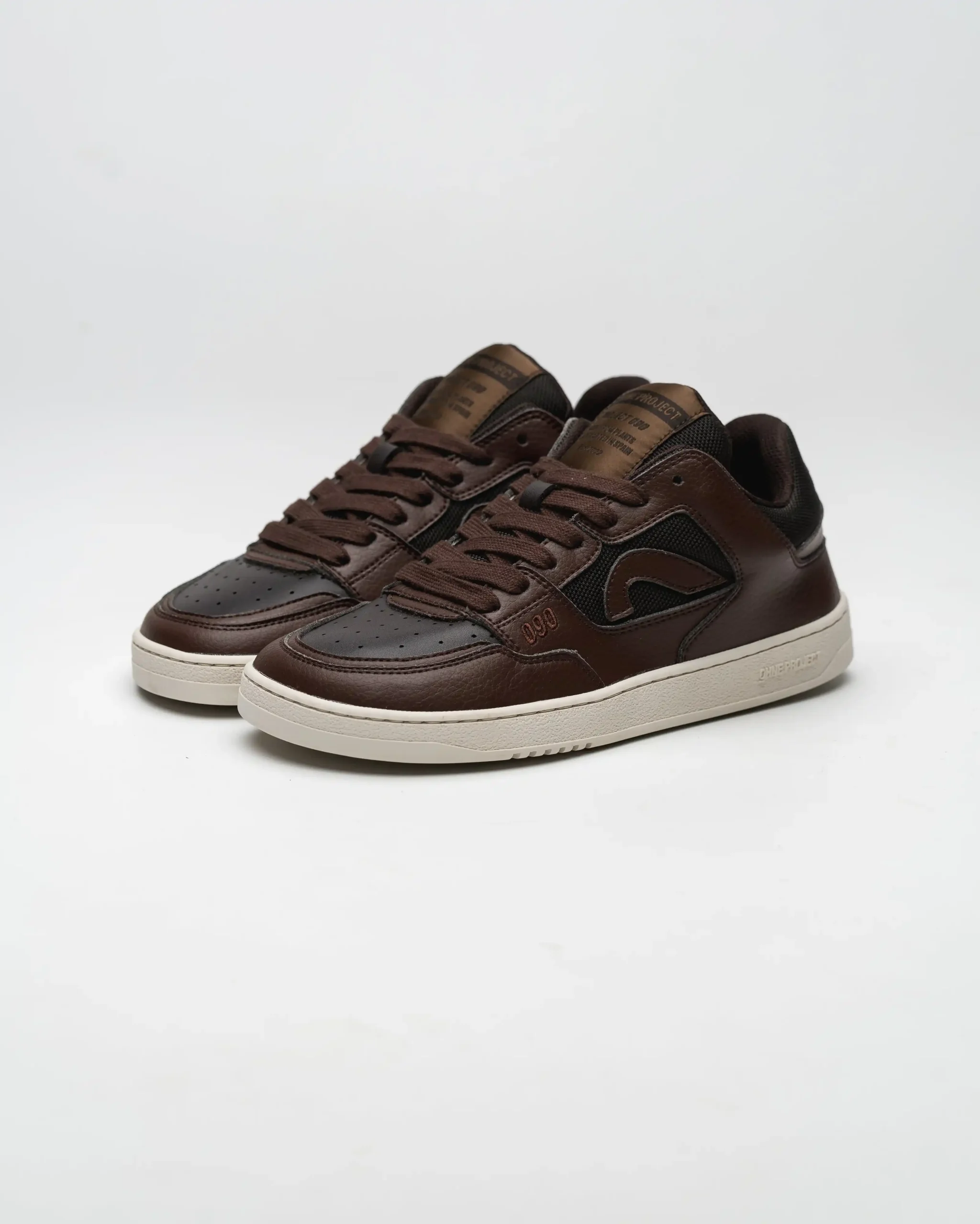 SNEAKER 090 – WALNUT