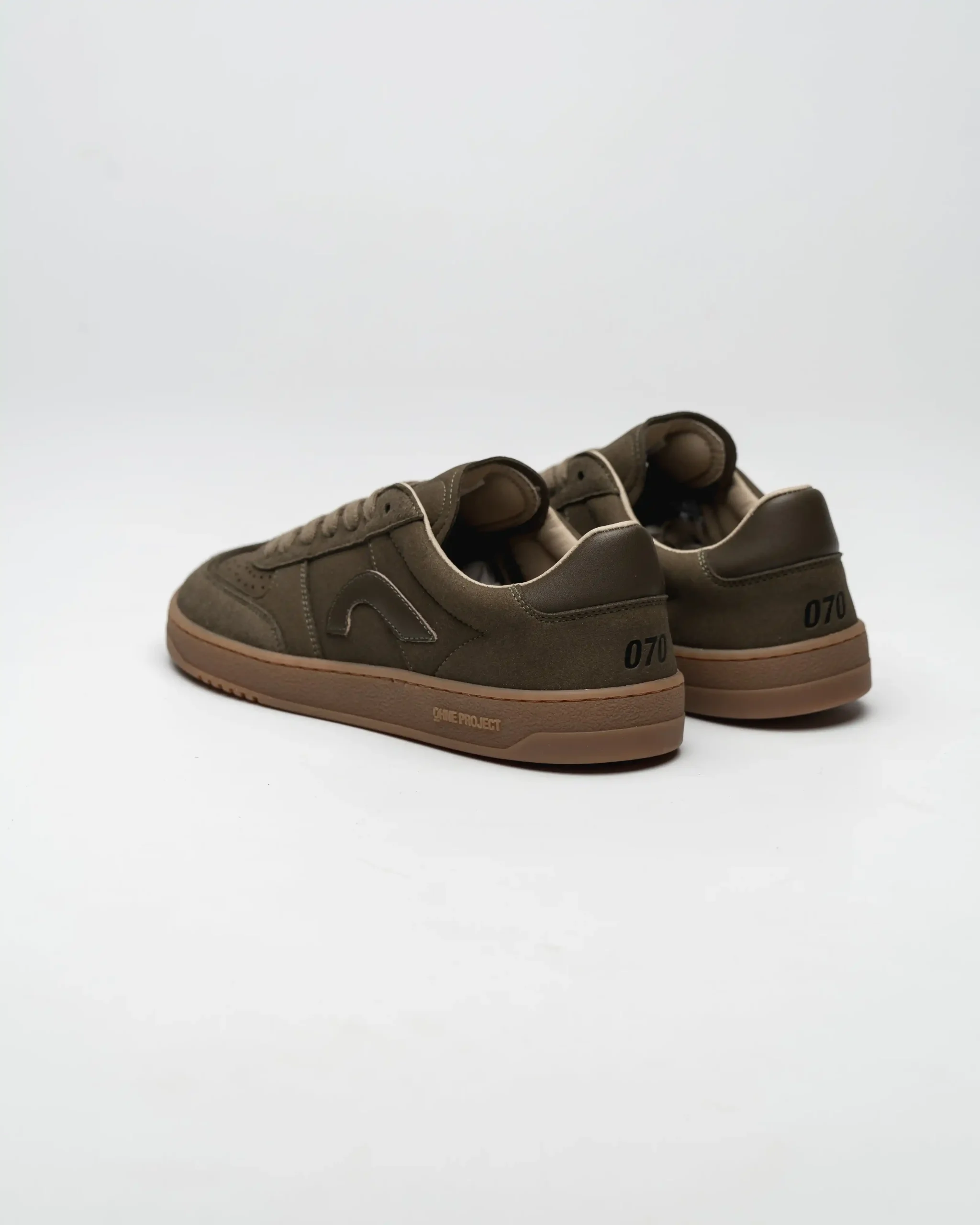 SNEAKER 070 – PINE TREE