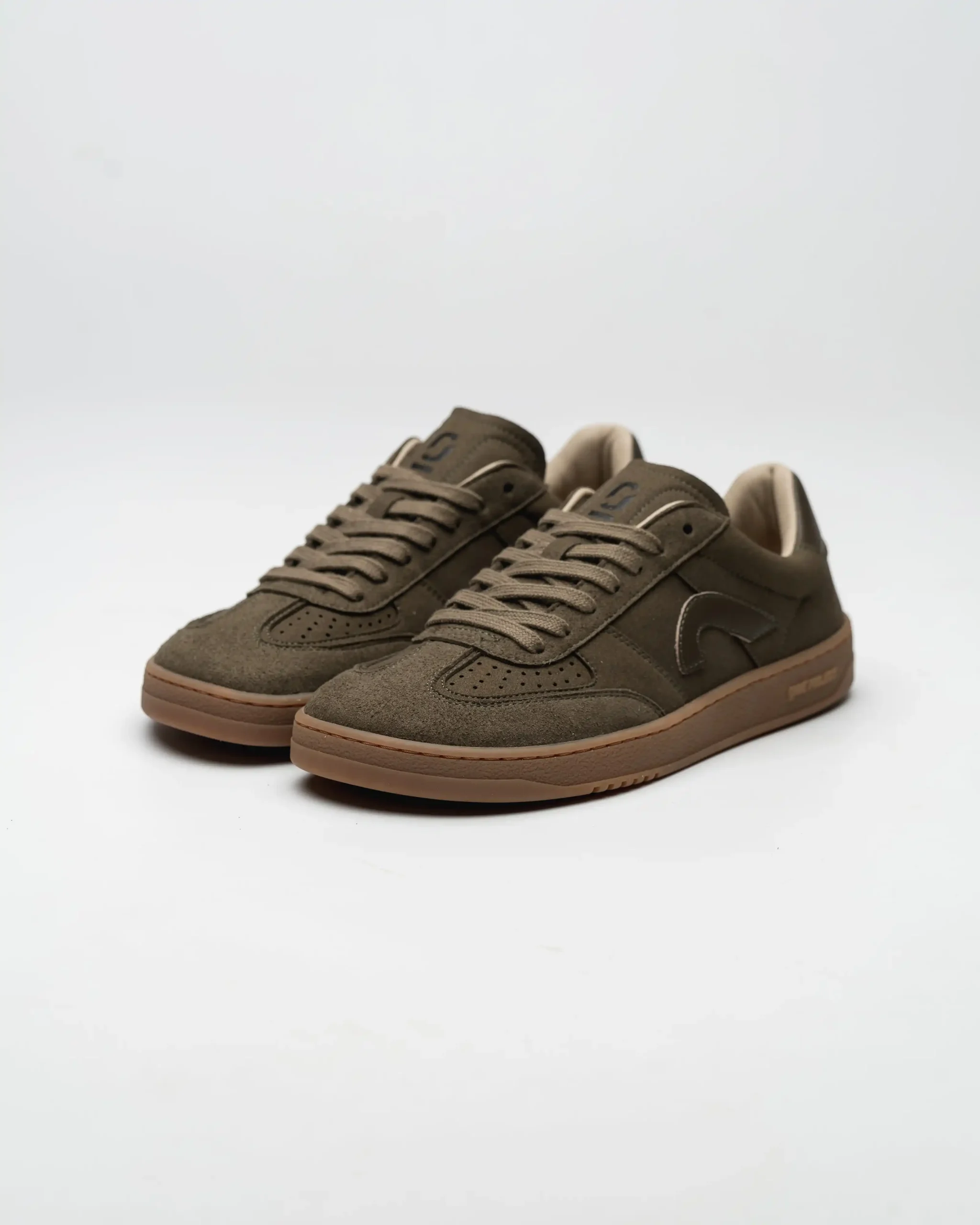 SNEAKER 070 – PINE TREE