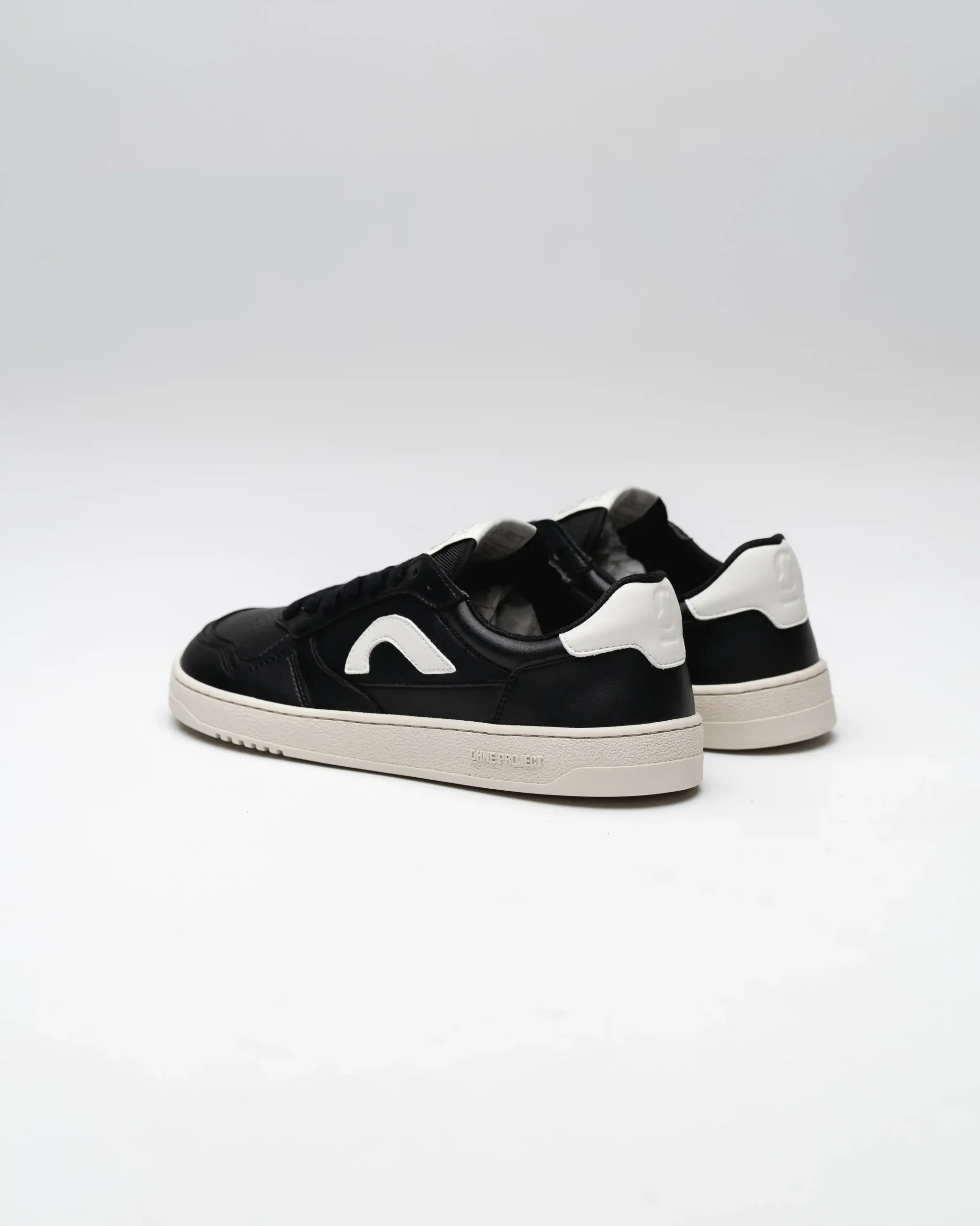 SNEAKER 080 SHADOW – BLACK