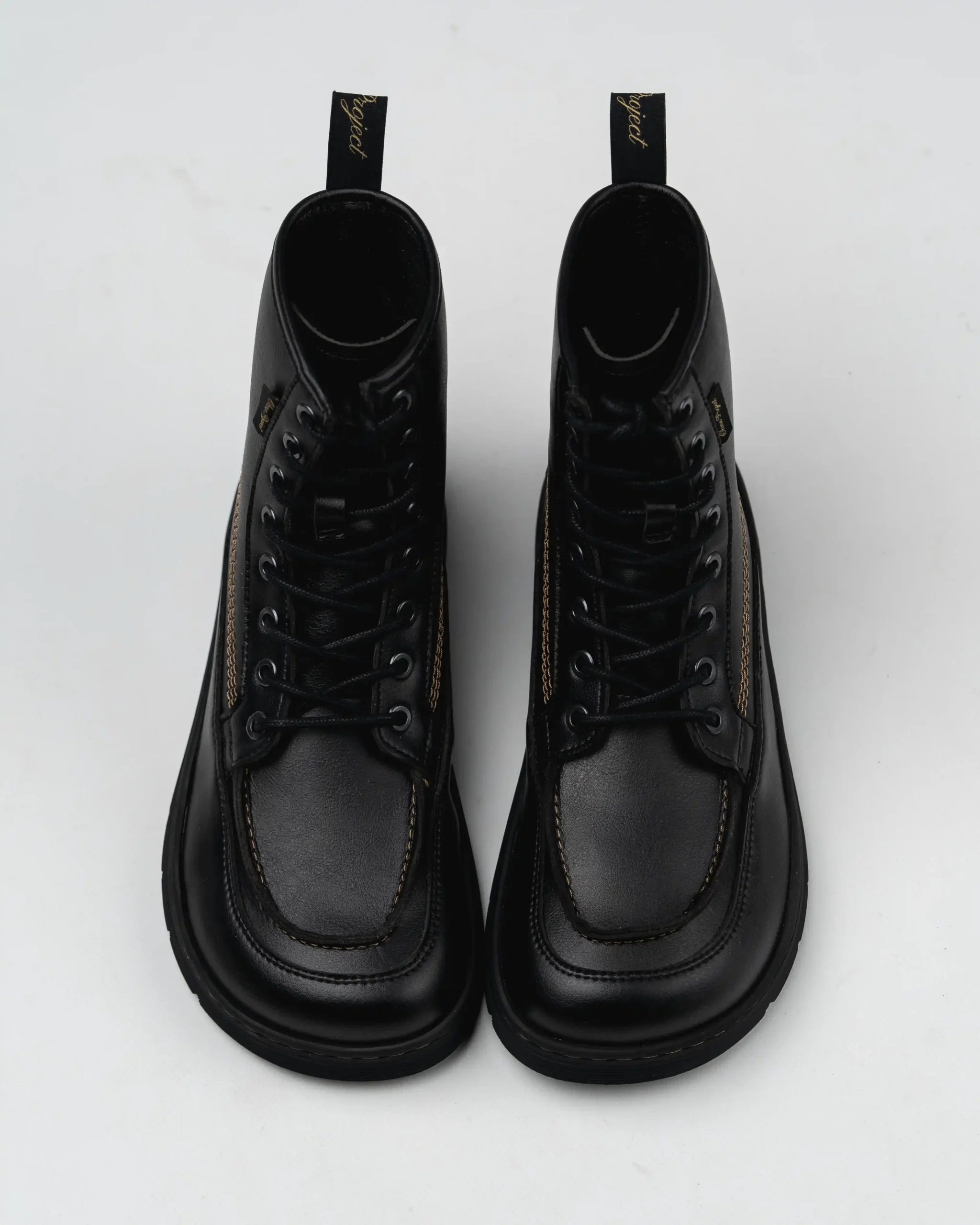 LACE-UP BOOT AXIS – BLACK