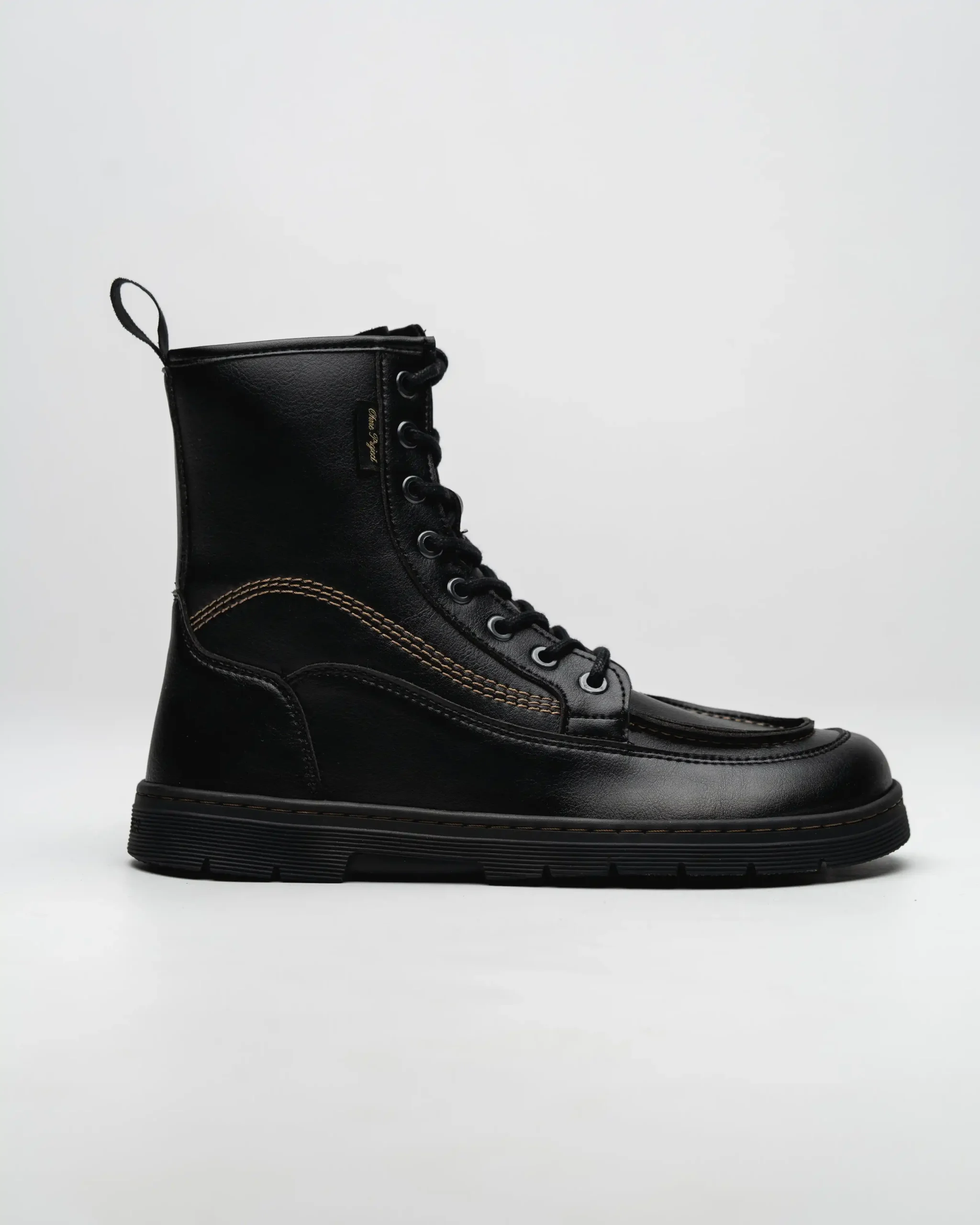 LACE-UP BOOT AXIS – BLACK
