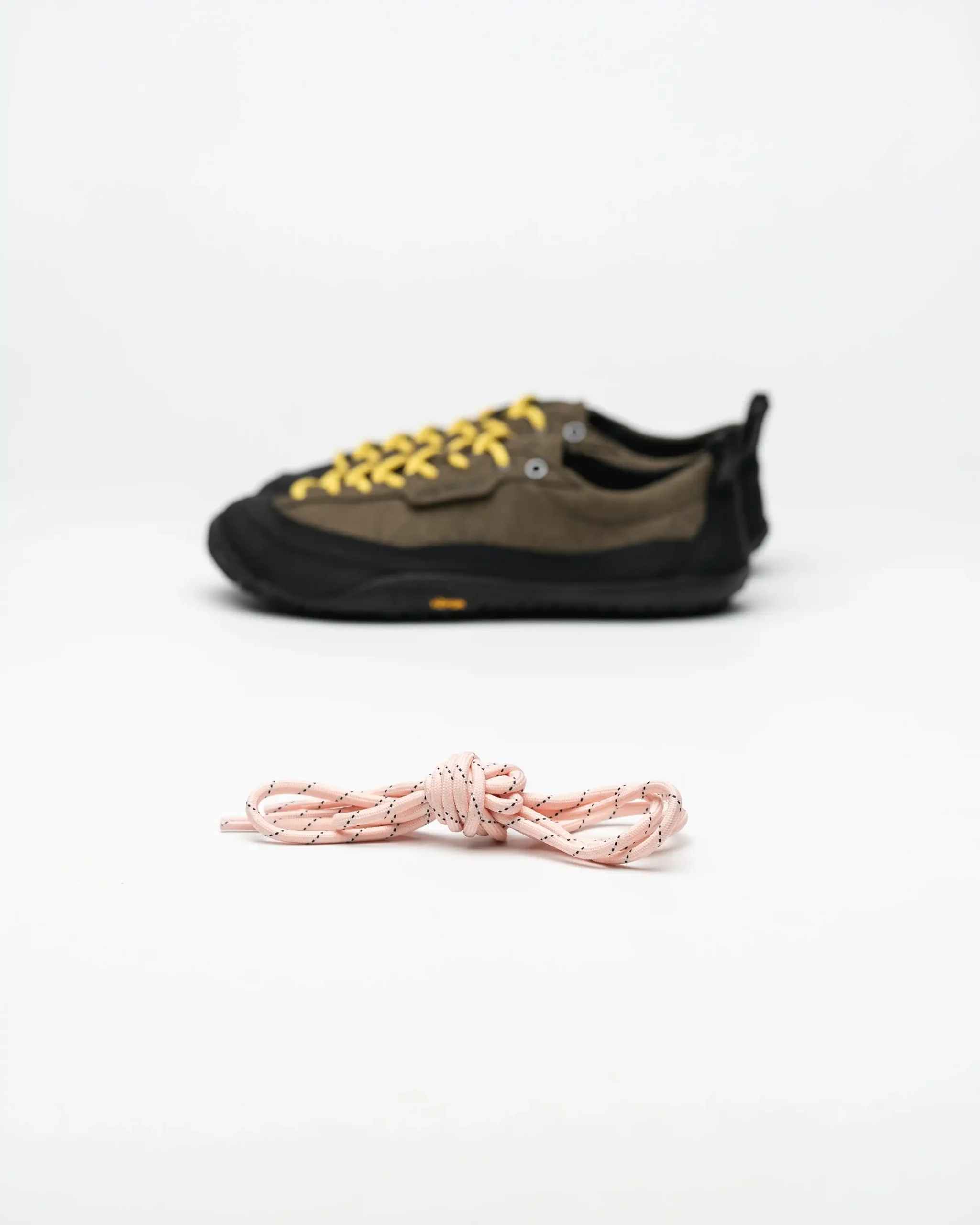 SNEAKER STRATA – MUSGO