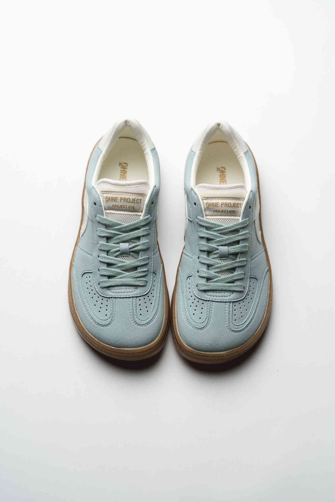 SNEAKER 070 – BABY BLUE