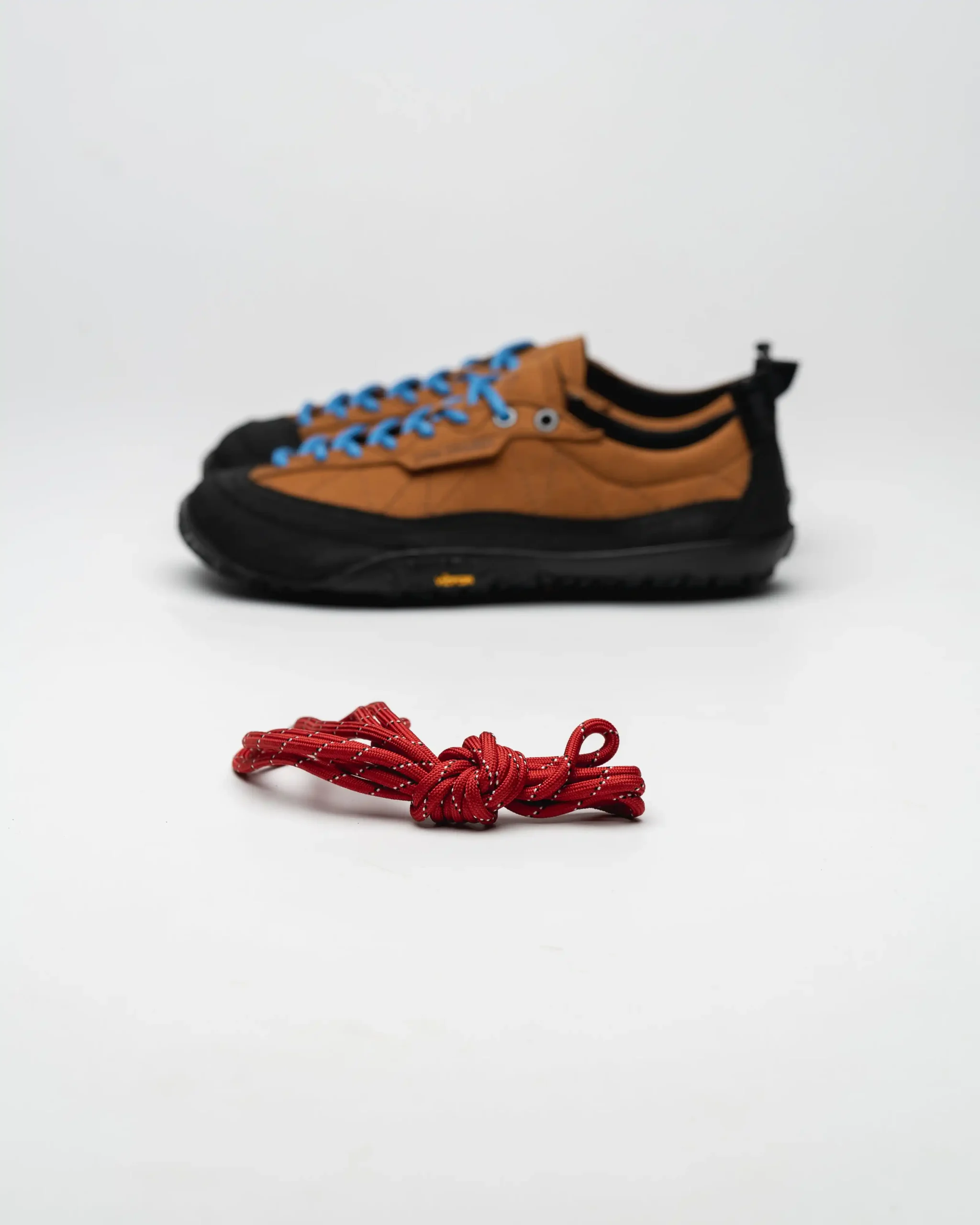 SNEAKER STRATA – DESERT