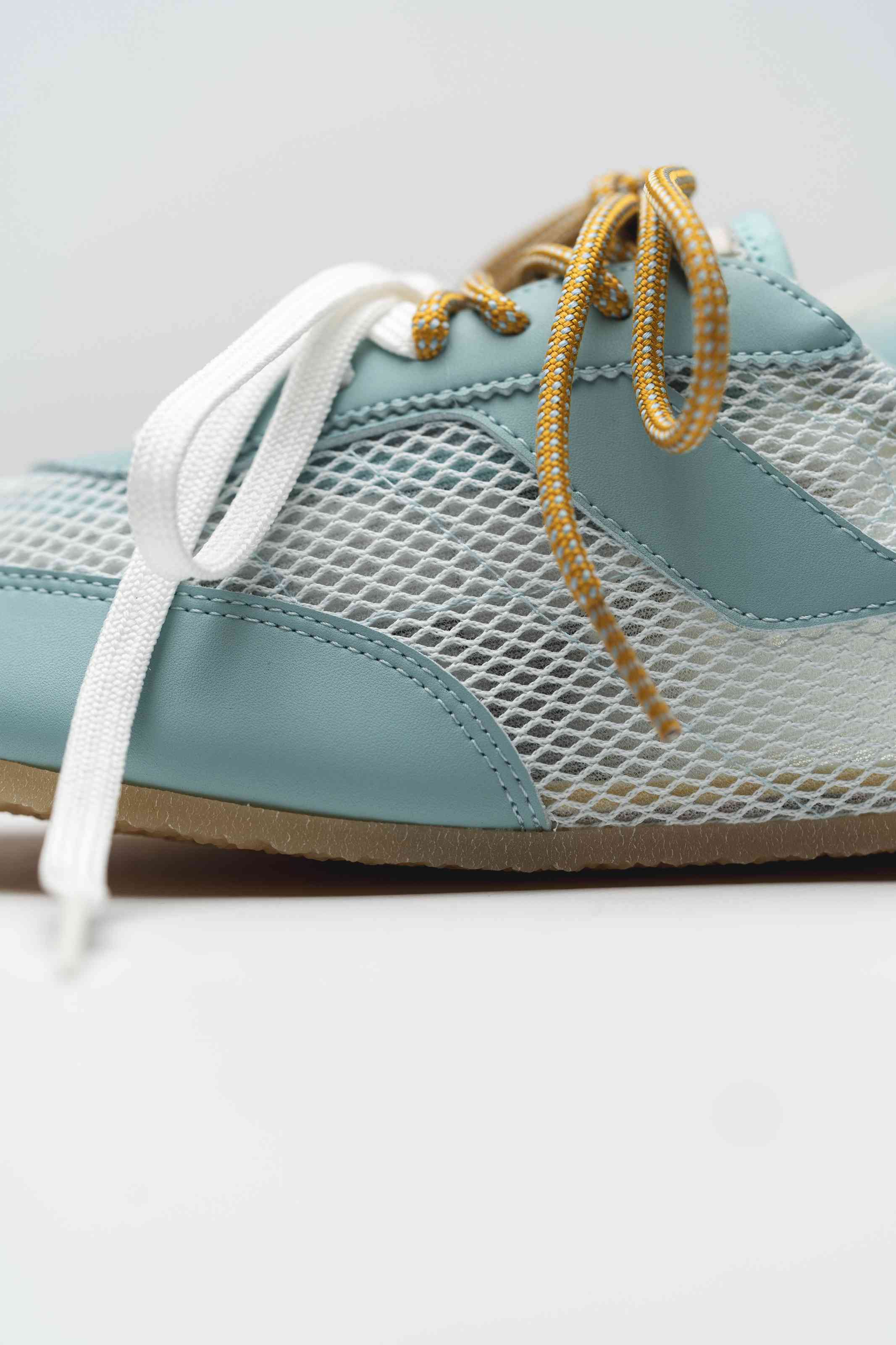 SNEAKERINA KIMA – ICE BLUE