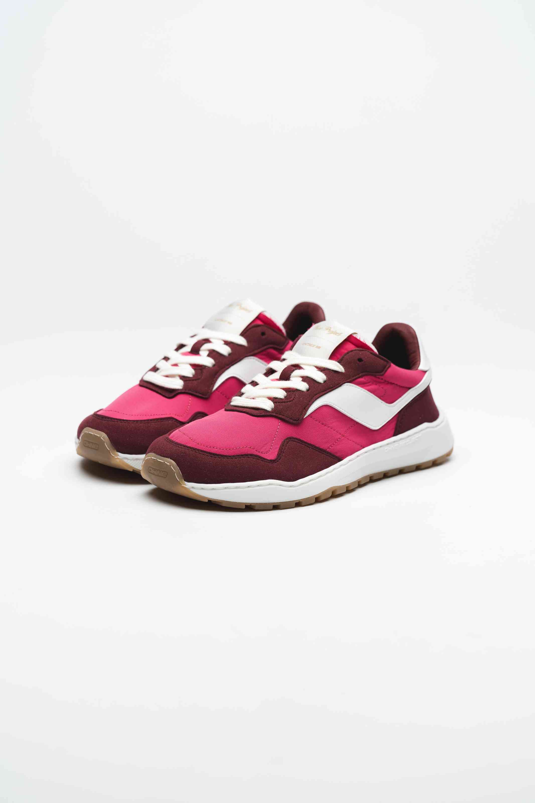 SNEAKER RETRO RUN VINTAGE – BEETROOT