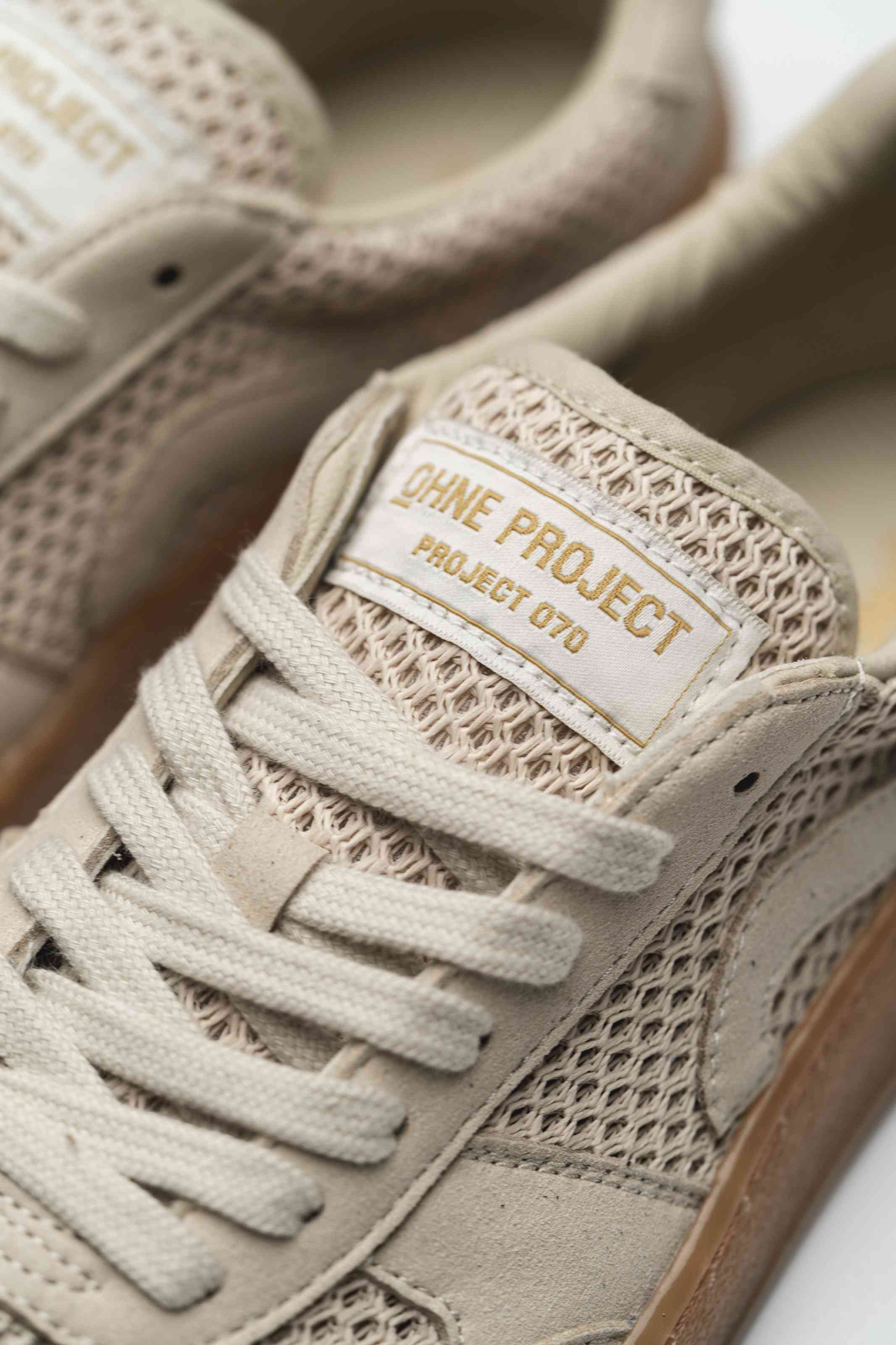 SNEAKER 070 – BEIGE MESH