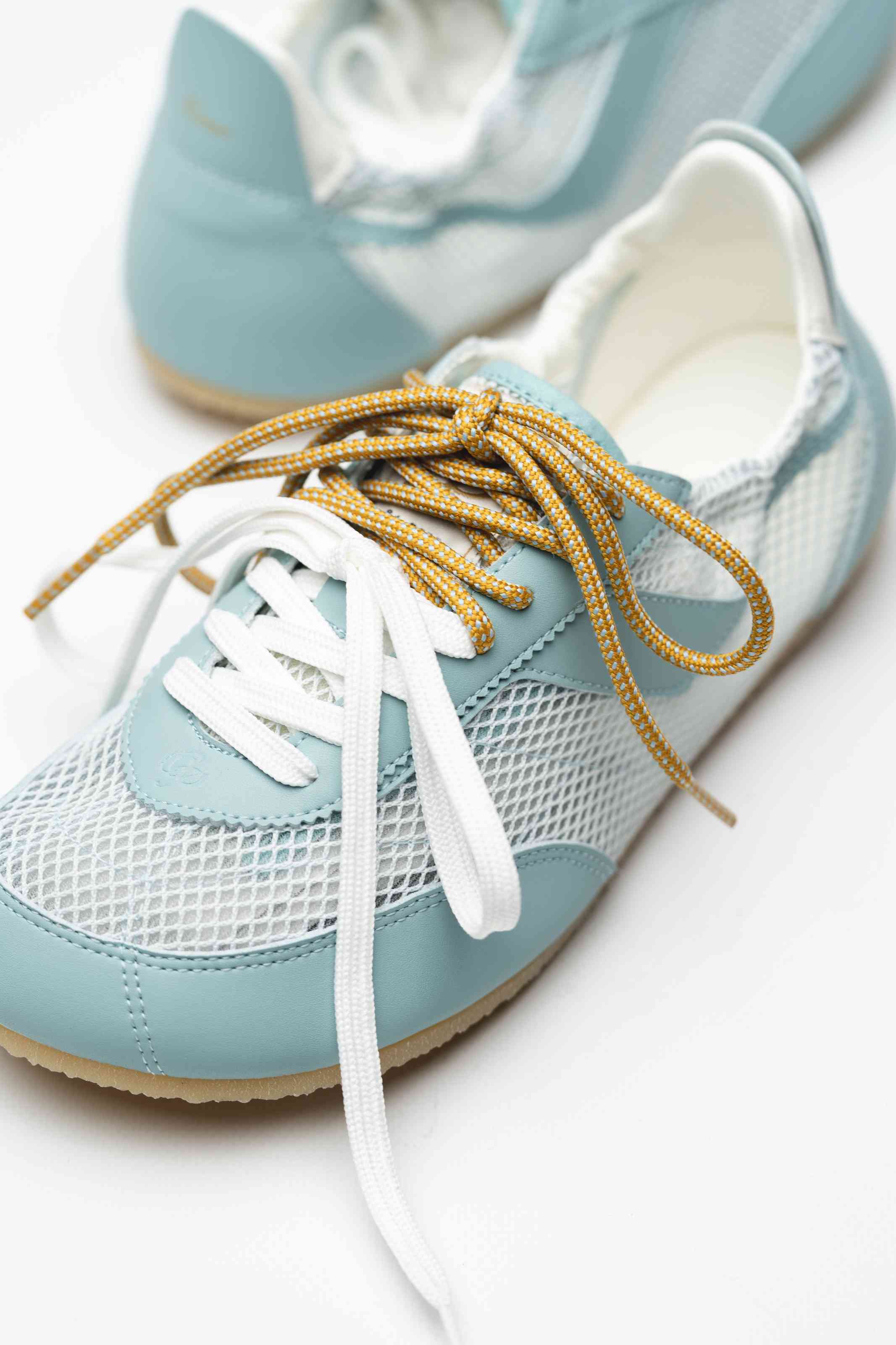 SNEAKERINA KIMA – ICE BLUE