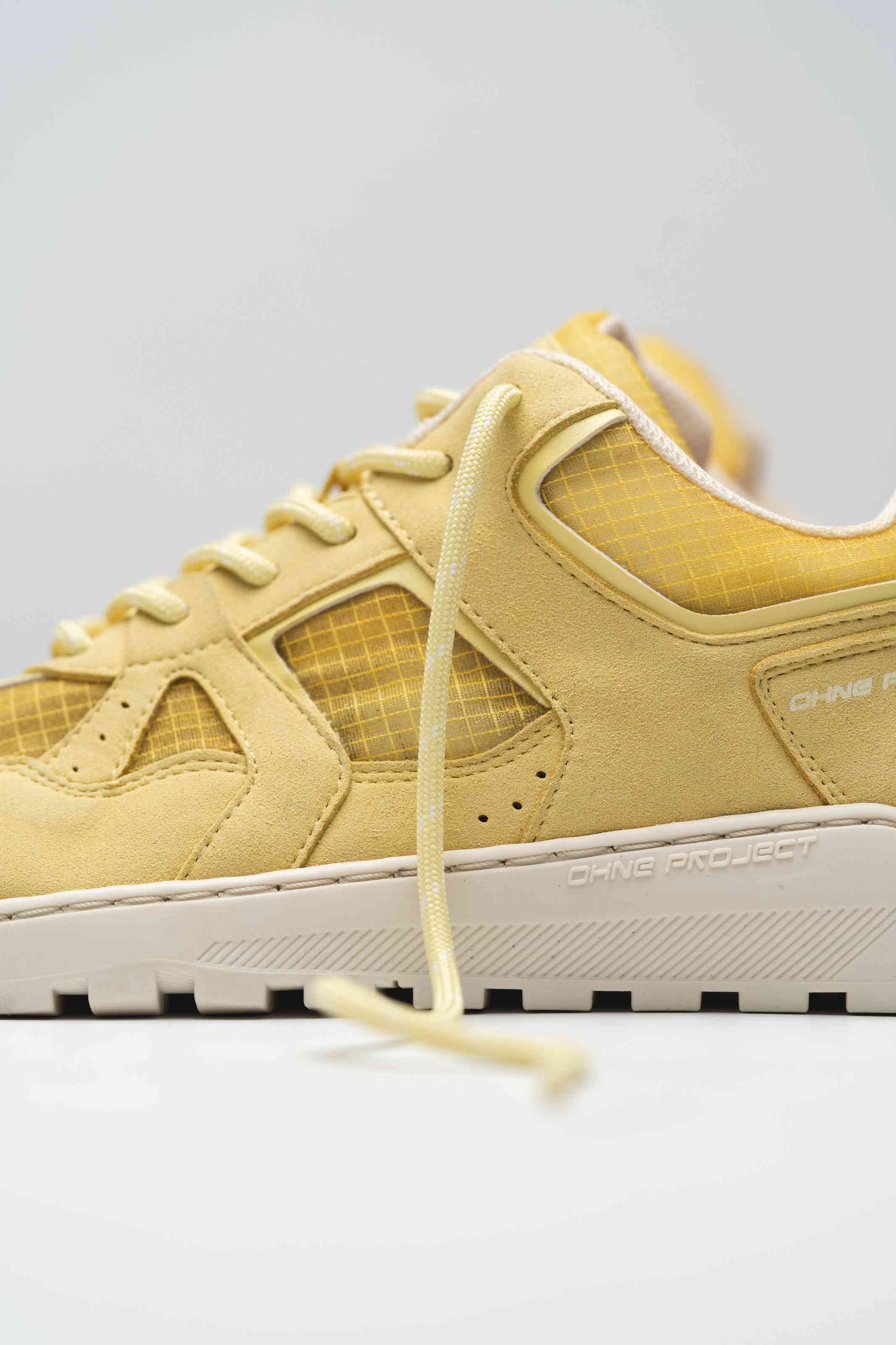 SNEAKER RETRO RUN – SWEET CORN