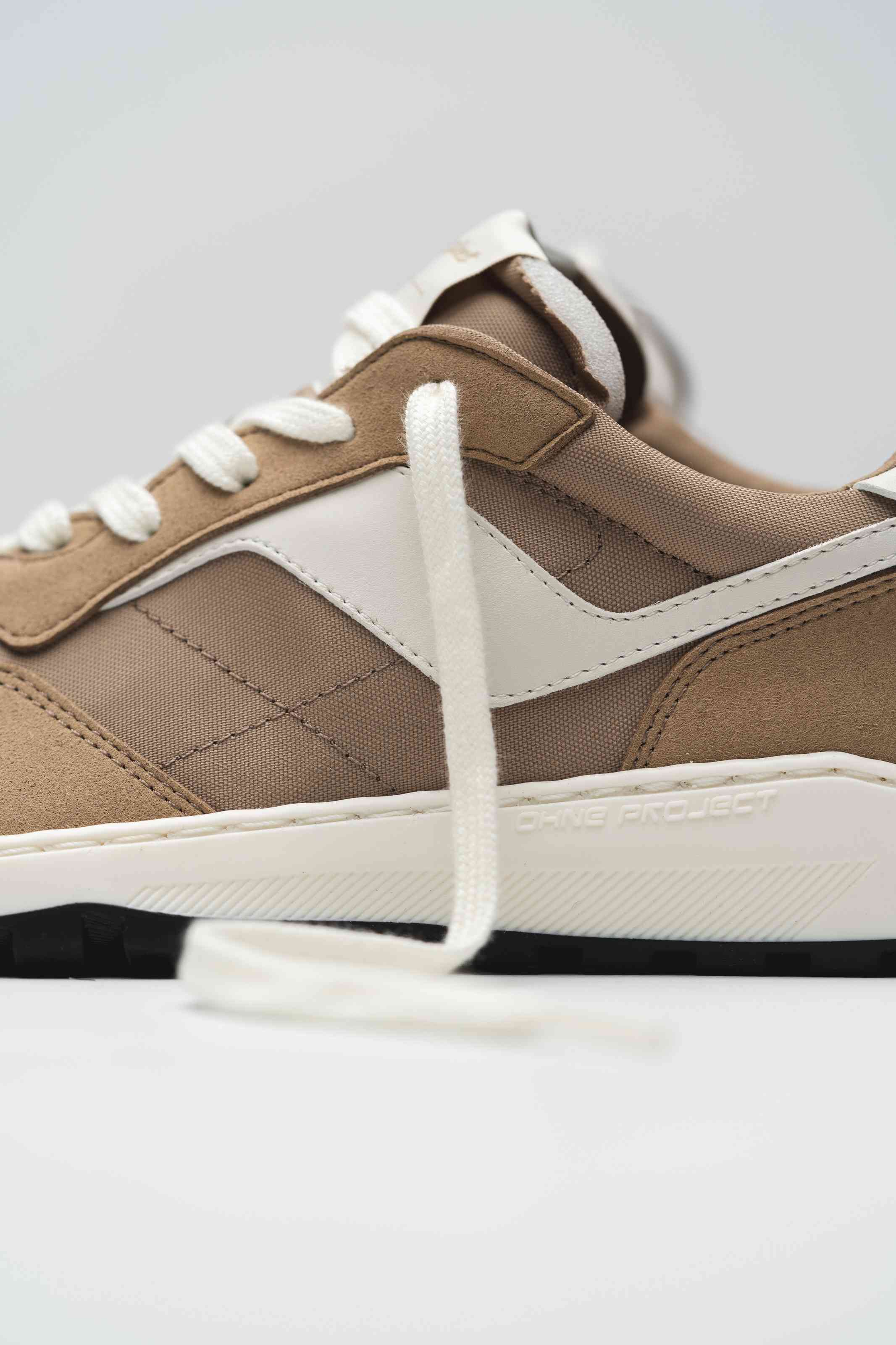 SNEAKER RETRO RUN VINTAGE – YUCA
