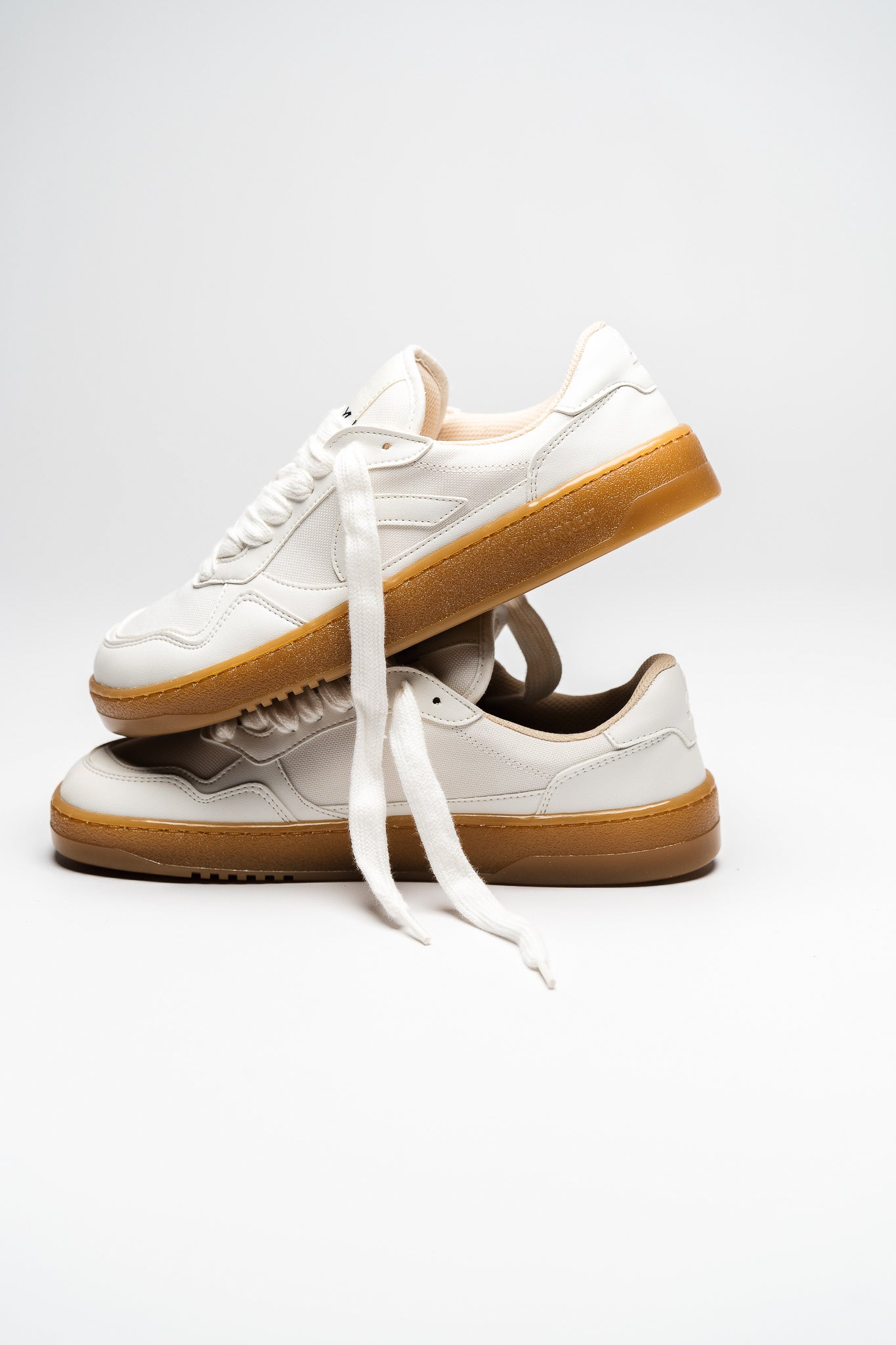 SNEAKER 080 – WHITE GUM XL