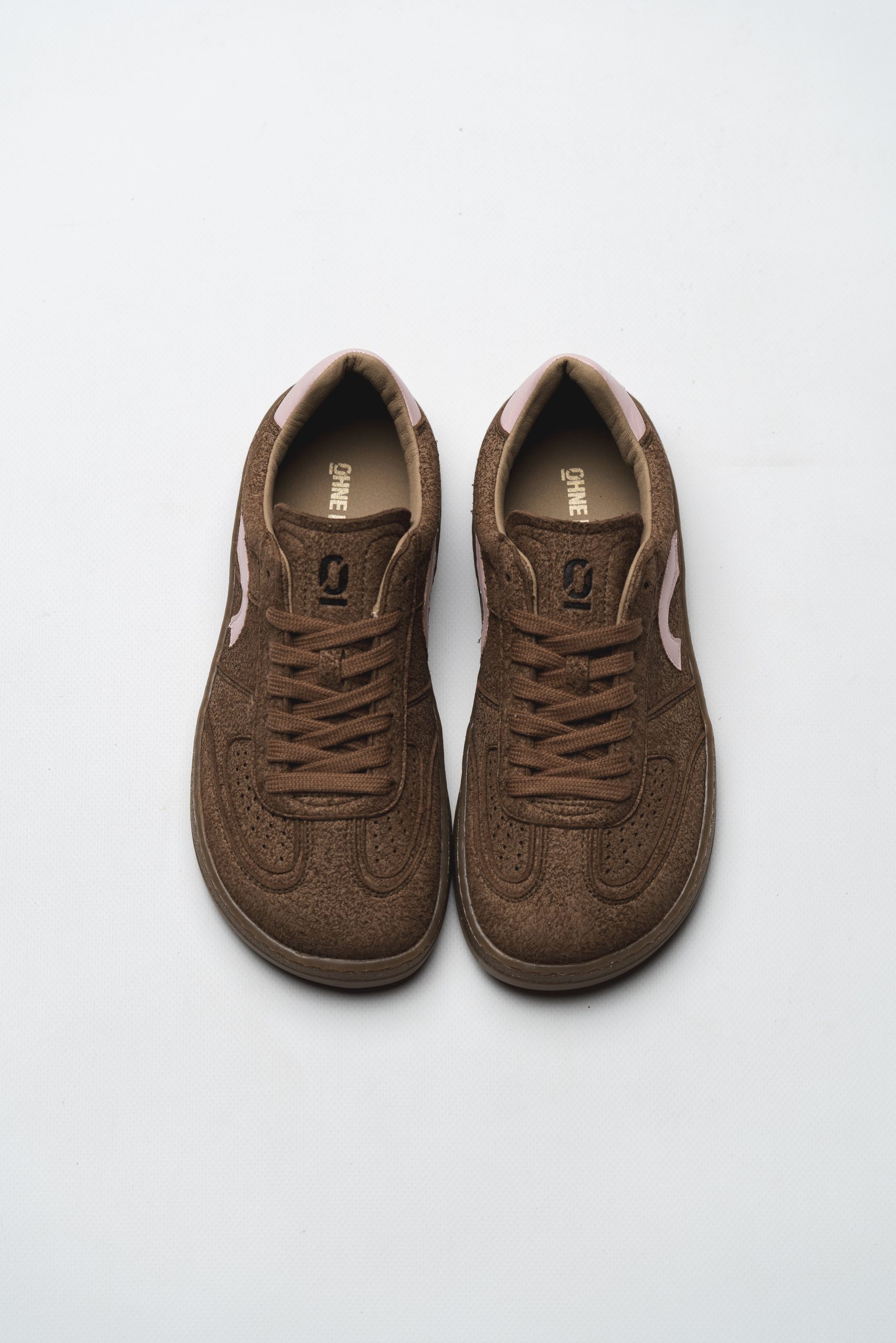 SNEAKER 070 – BROWN BEAR