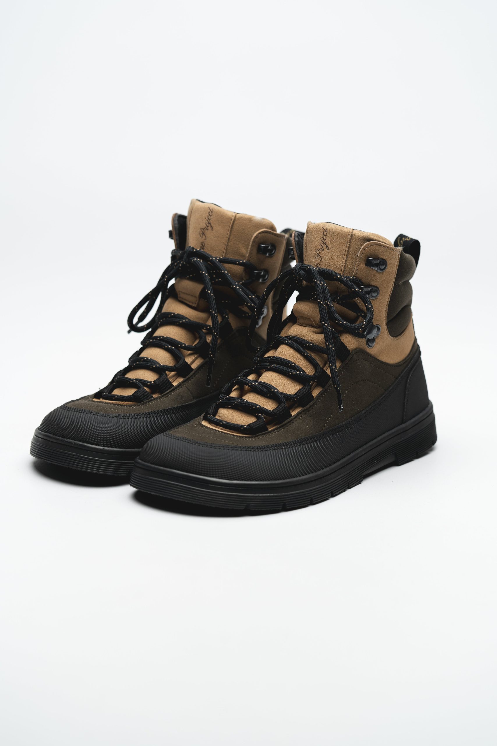 BOOT NOMAD – EARTH