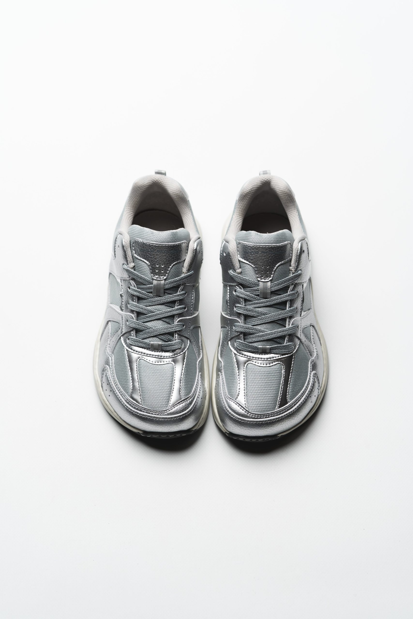 SNEAKER RETRO RUN – FULL SILVER