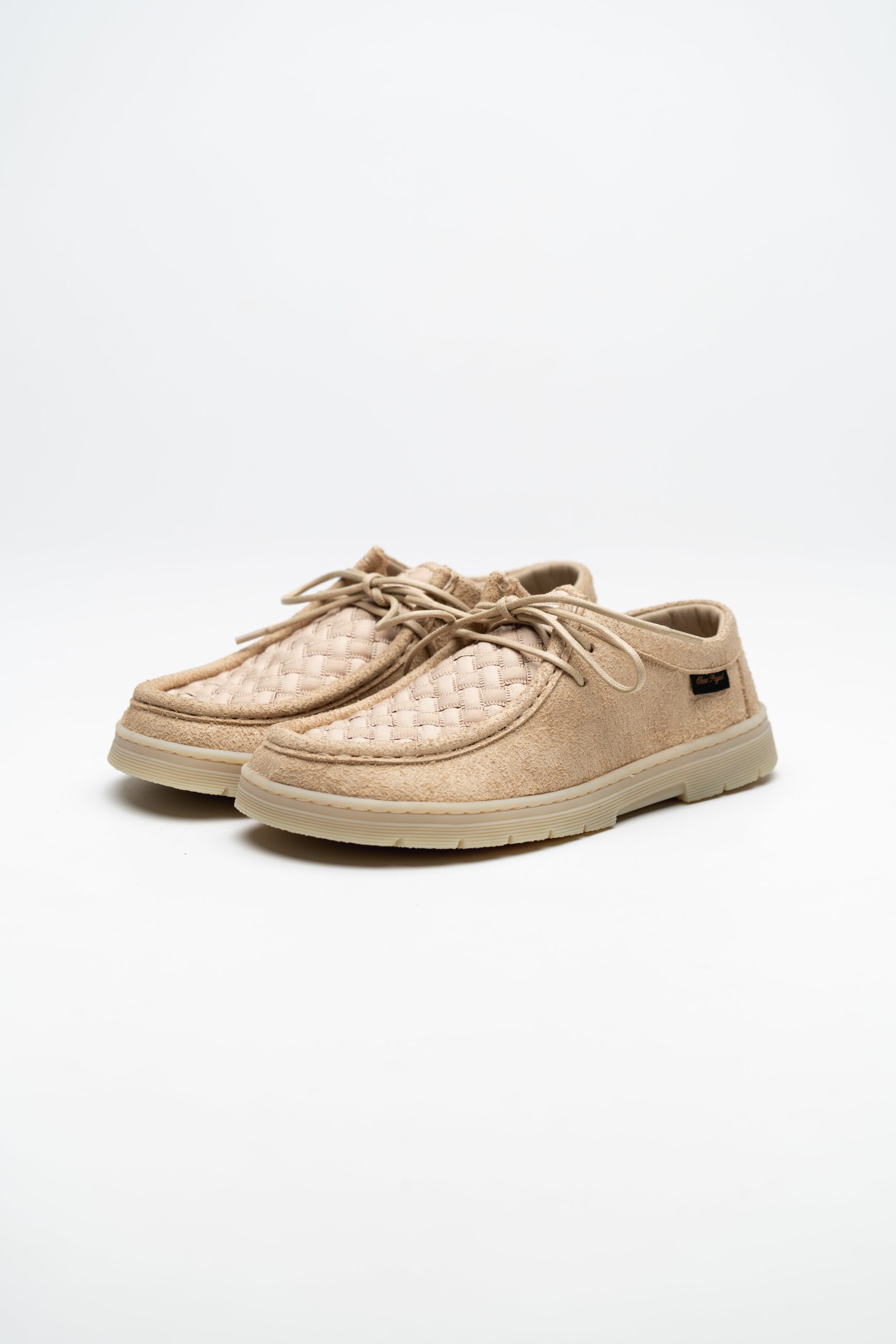 LACE-UP SHOE MILOS – VANILLA