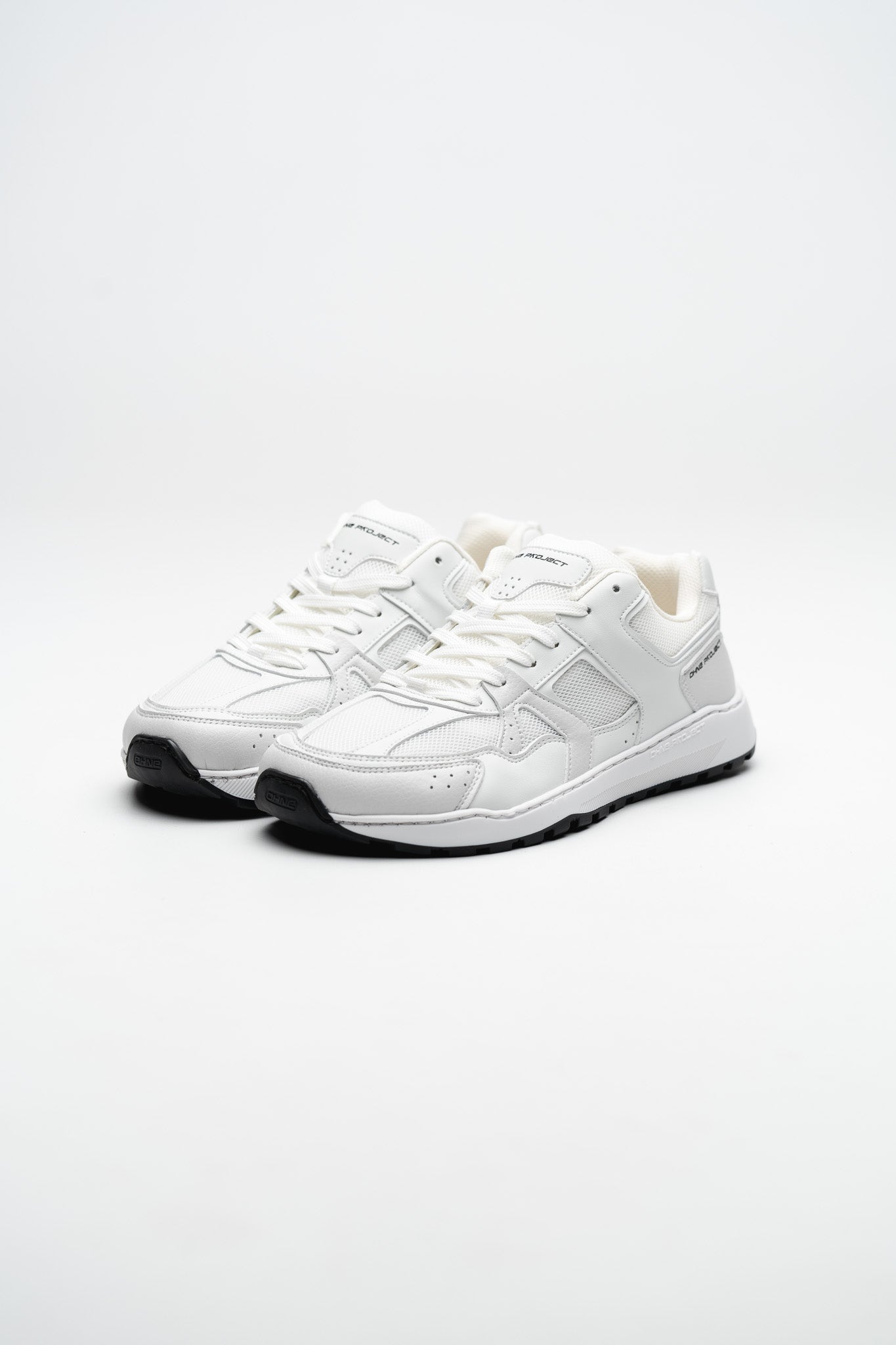 SNEAKER RETRO RUN V2 – OFF WHITE