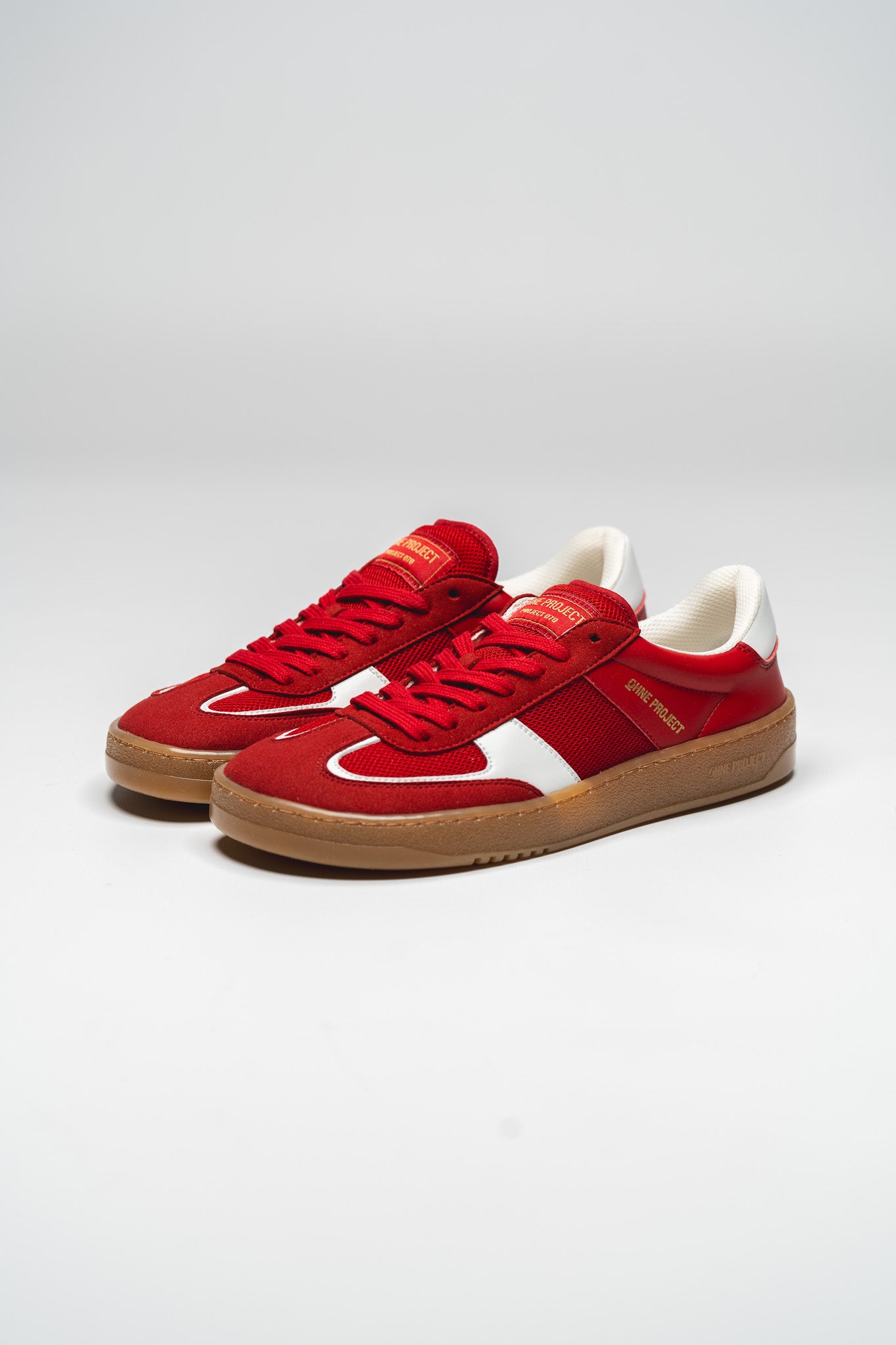 SNEAKER 070 – FRESH RED