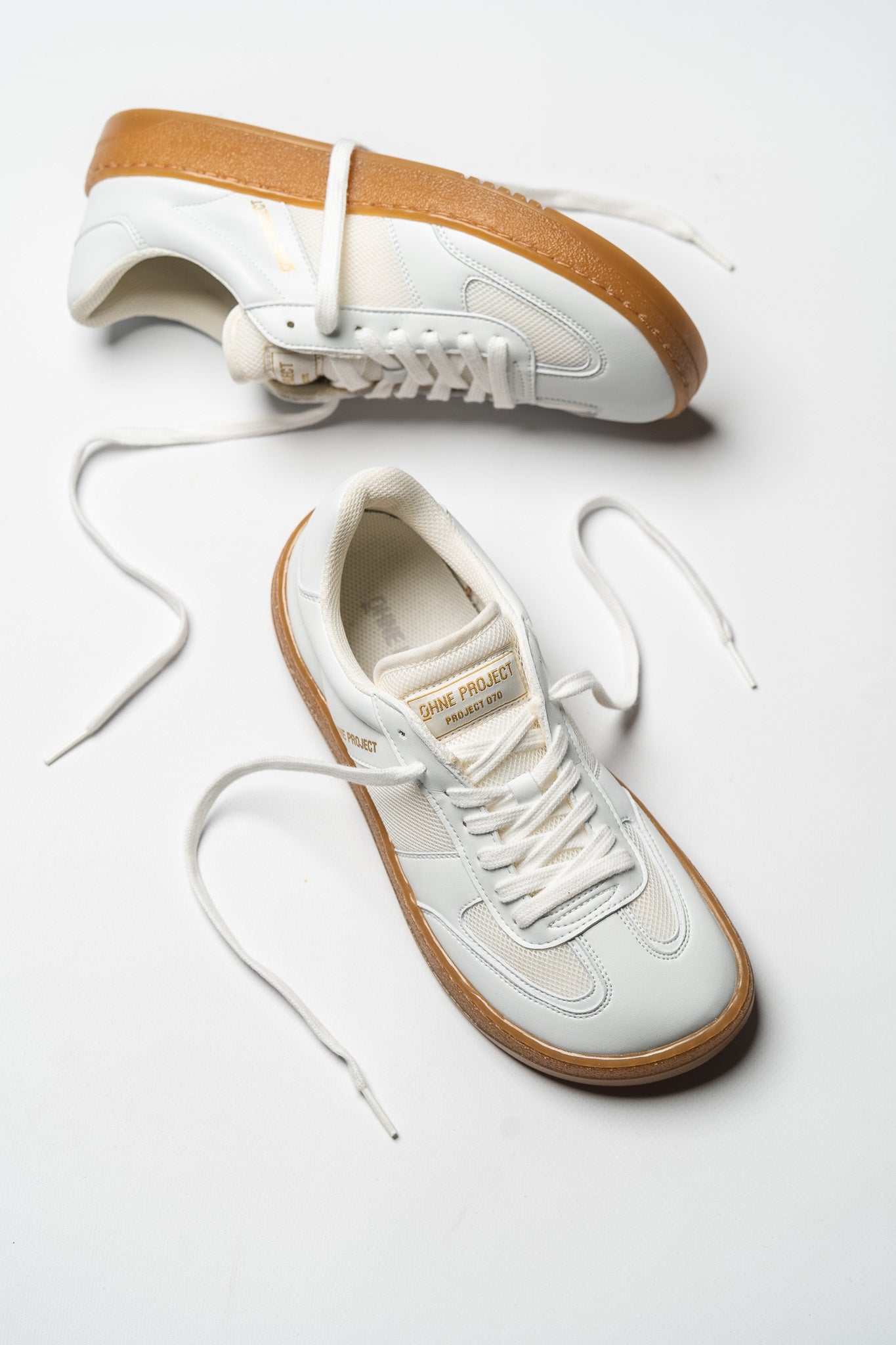 SNEAKER 070 – FRESH WHITE