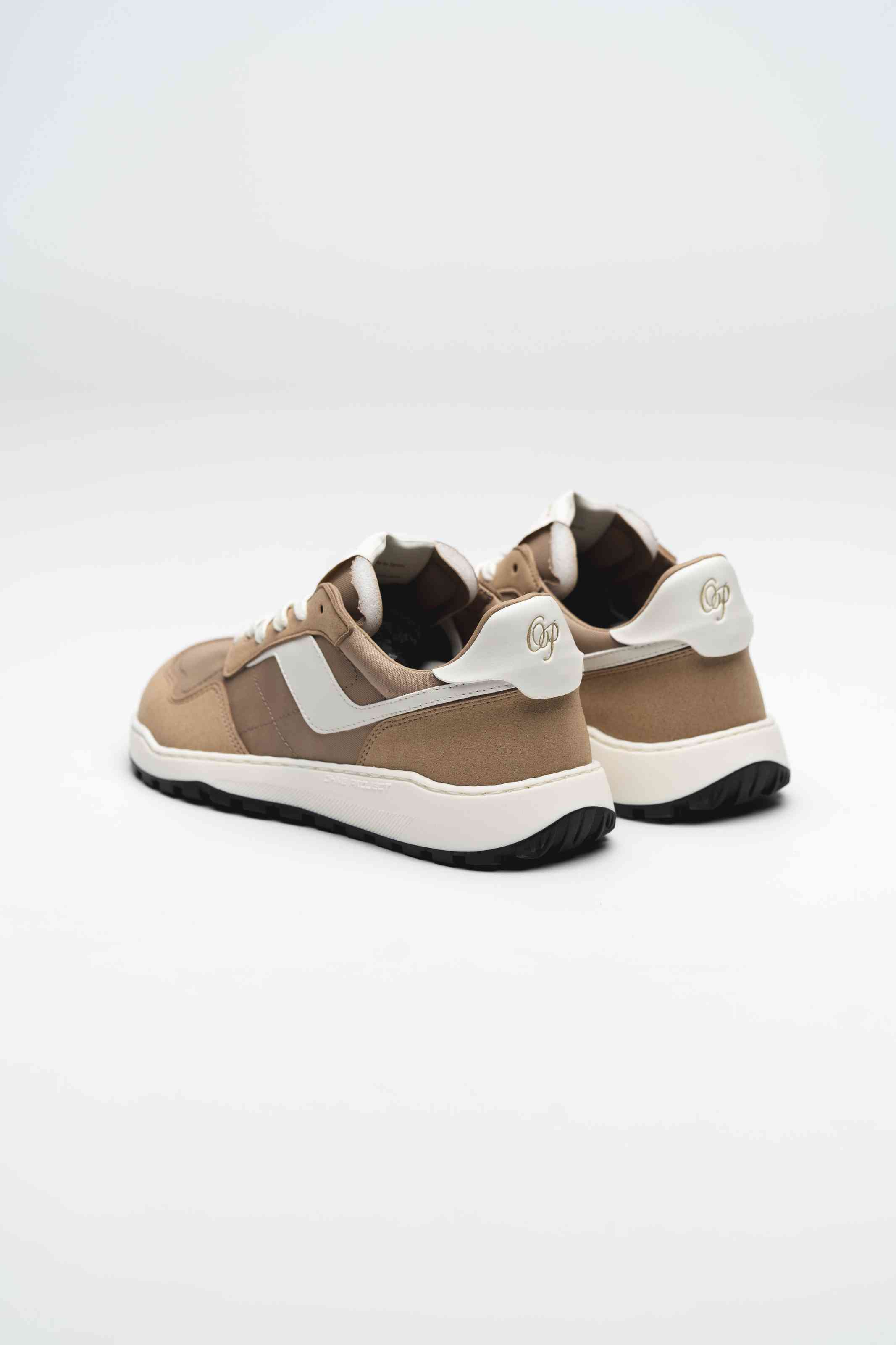 SNEAKER RETRO RUN VINTAGE – YUCA